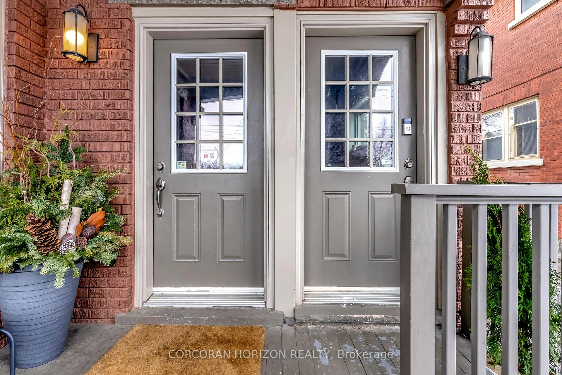 Photo 4 of 976 King Street W, Kitchener — HOMEH