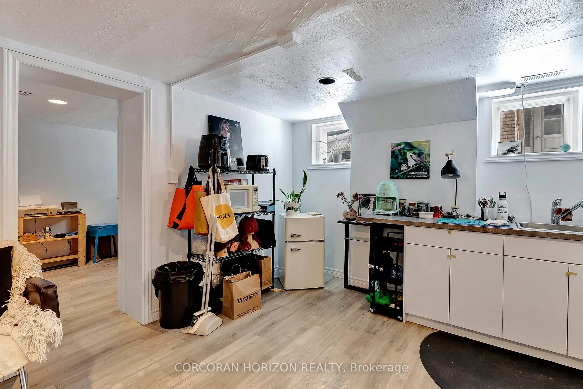 Photo 20 of 976 King Street W, Kitchener — HOMEH