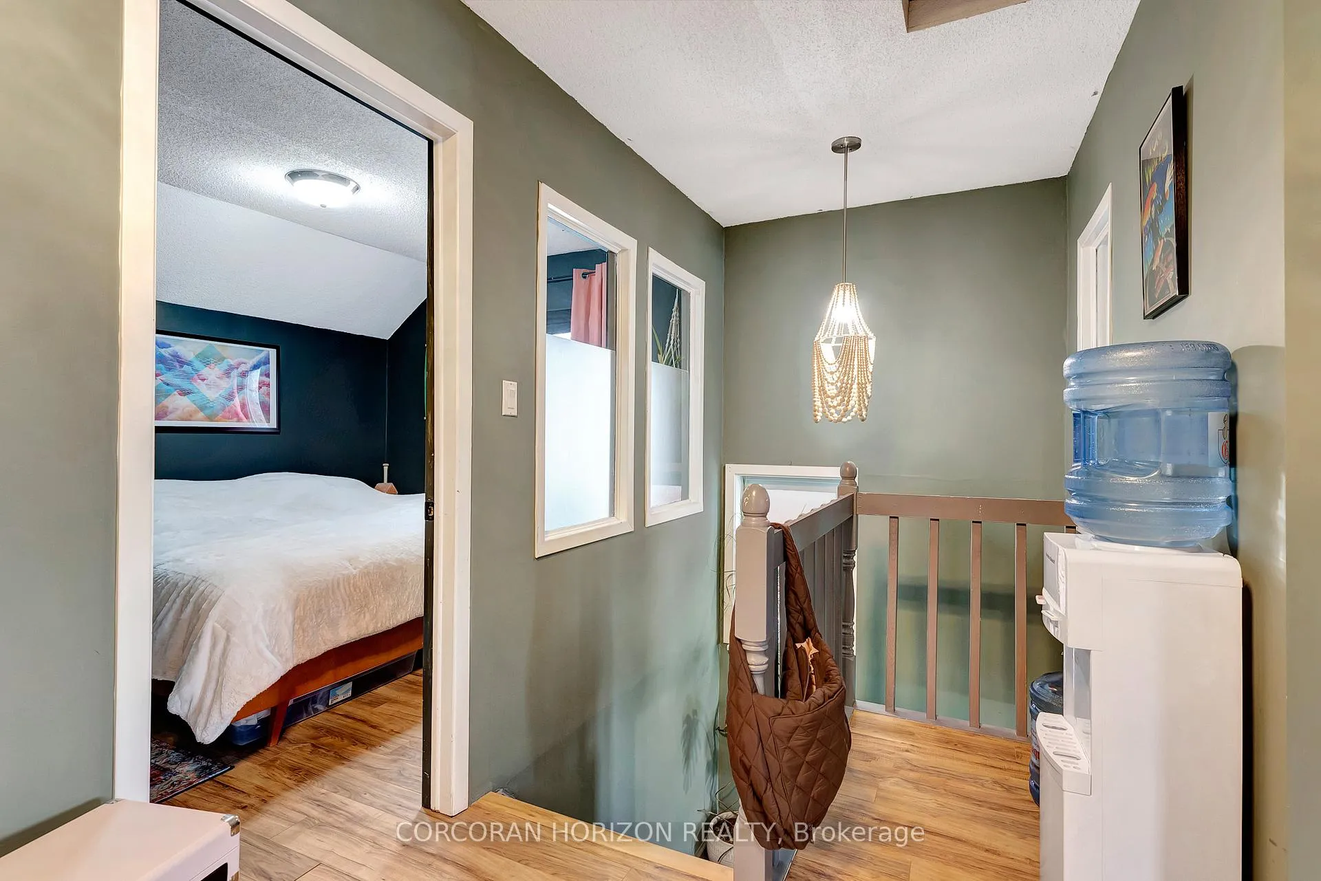 Photo 23 of 976 King Street W, Kitchener — HOMEH