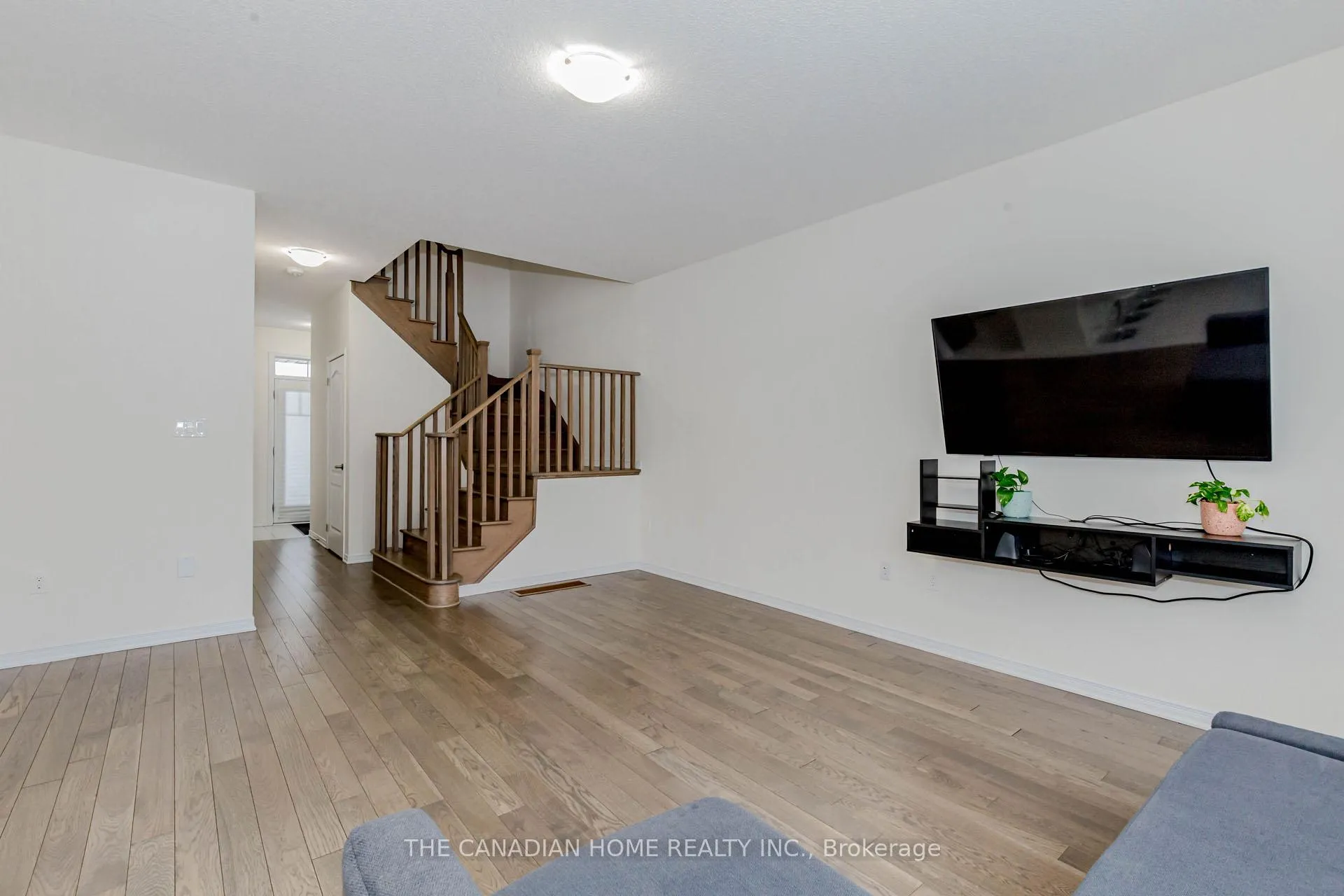 Photo 13 of 256 Bedrock Drive, Hamilton, Stoney Creek — HOMEH