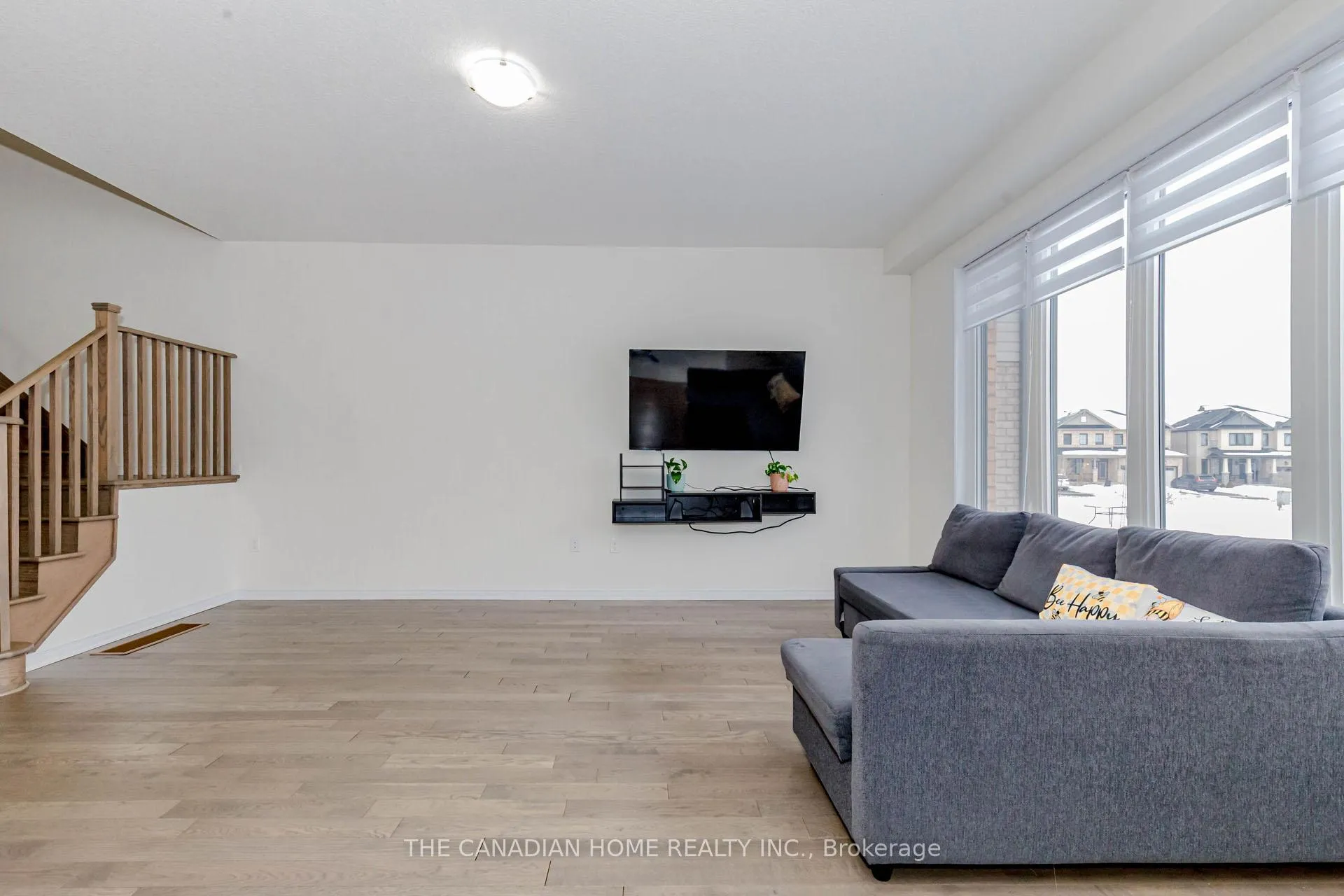 Photo 14 of 256 Bedrock Drive, Hamilton, Stoney Creek — HOMEH