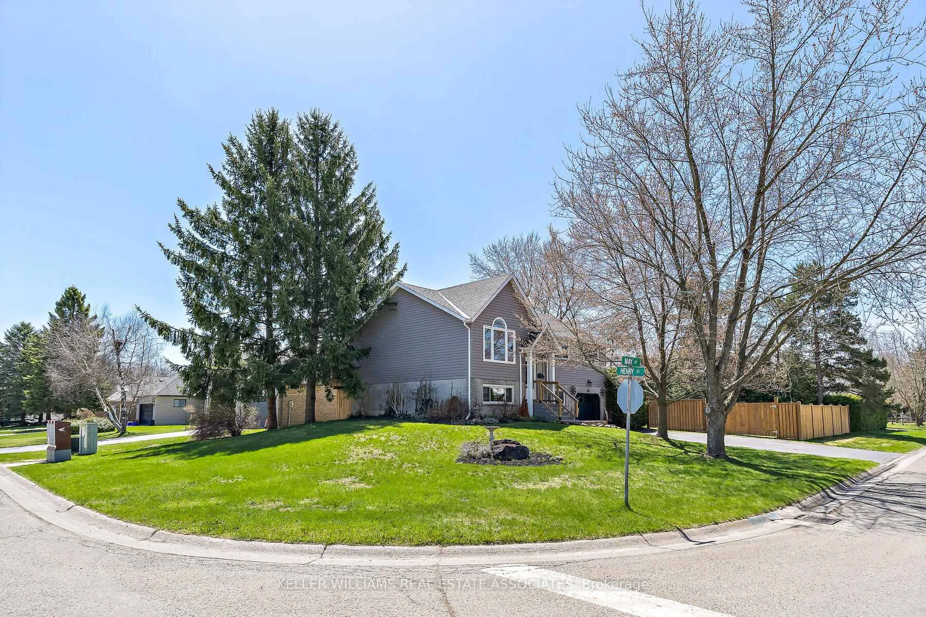Photo 1 of 101 May Street, Guelph/Eramosa, Rockwood — HOMEH