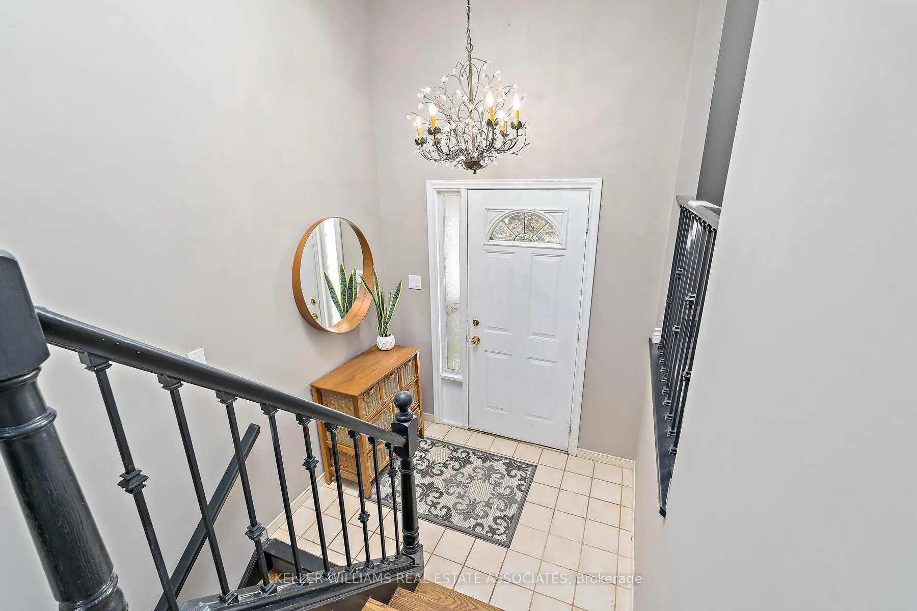 Photo 5 of 101 May Street, Guelph/Eramosa, Rockwood — HOMEH