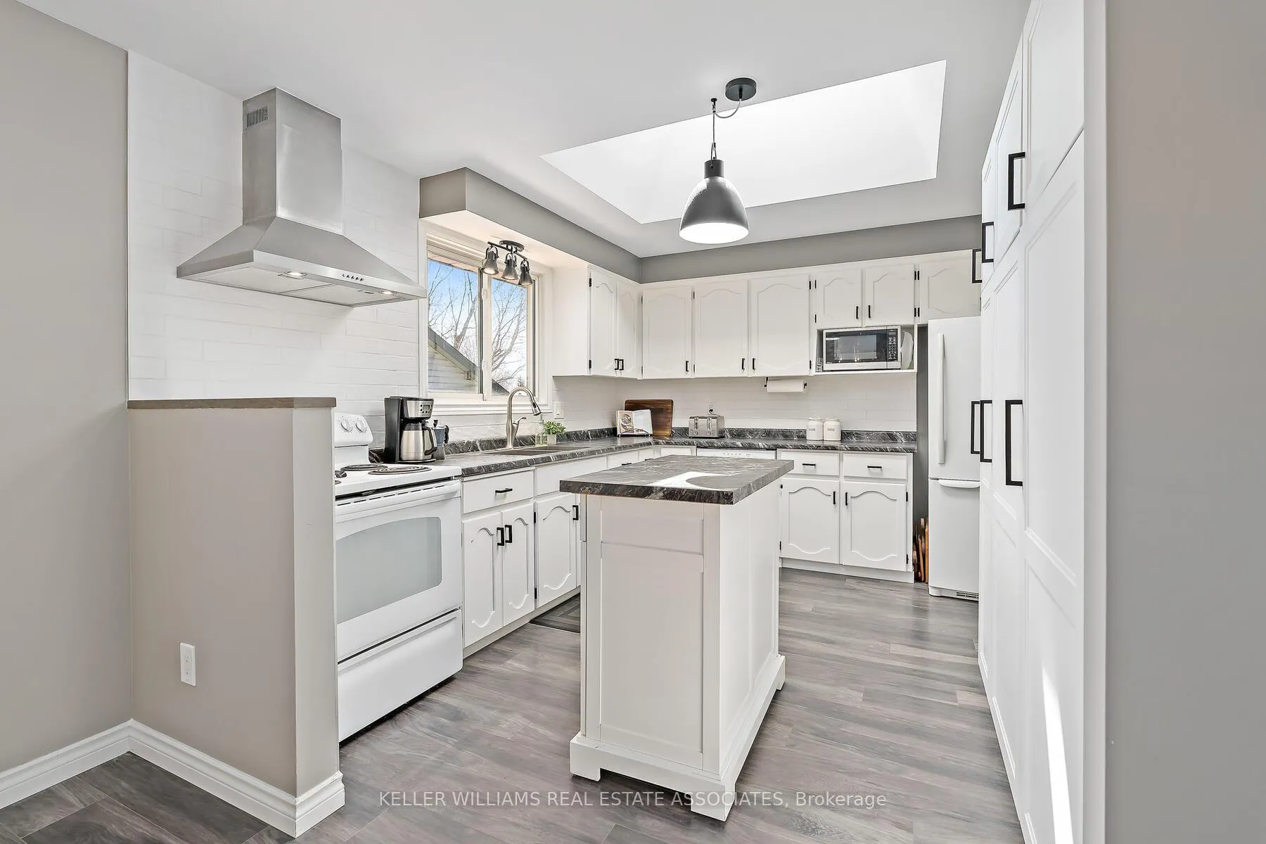 Photo 13 of 101 May Street, Guelph/Eramosa, Rockwood — HOMEH