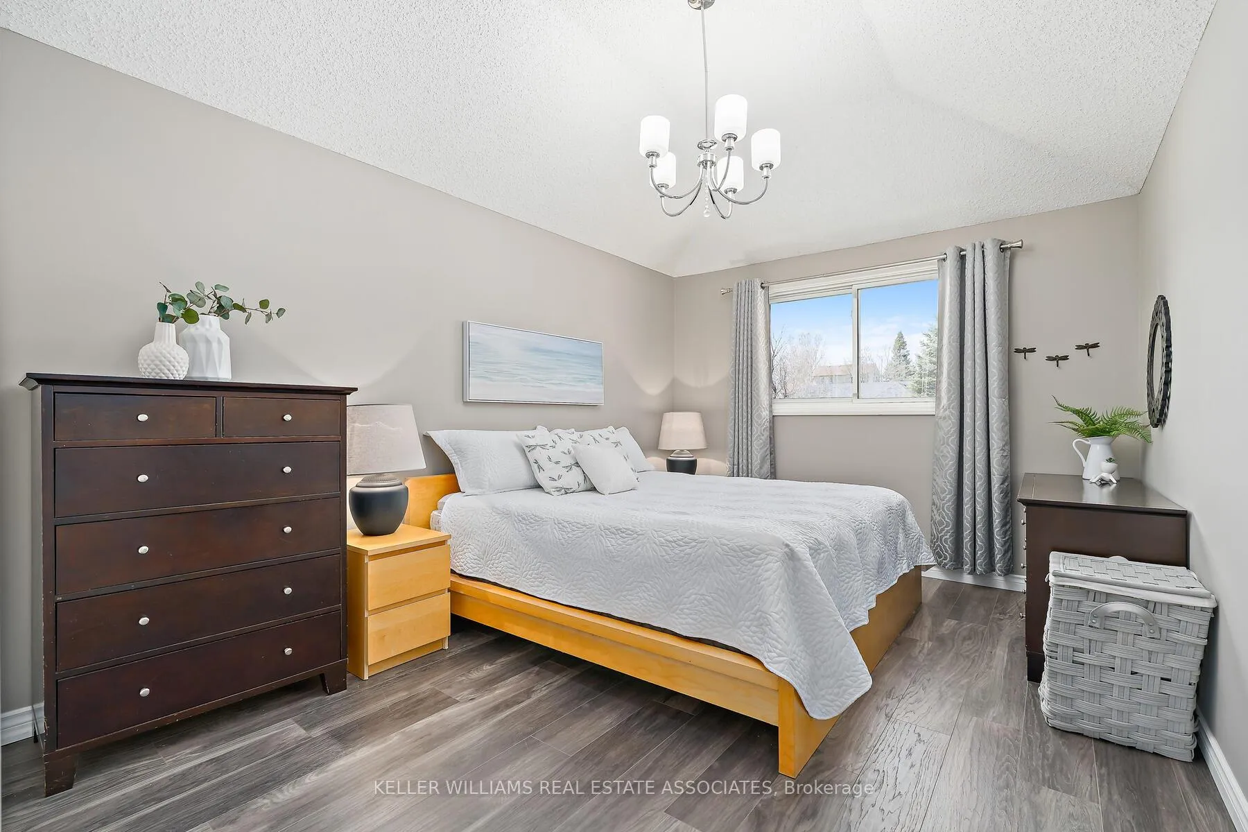 Photo 18 of 101 May Street, Guelph/Eramosa, Rockwood — HOMEH