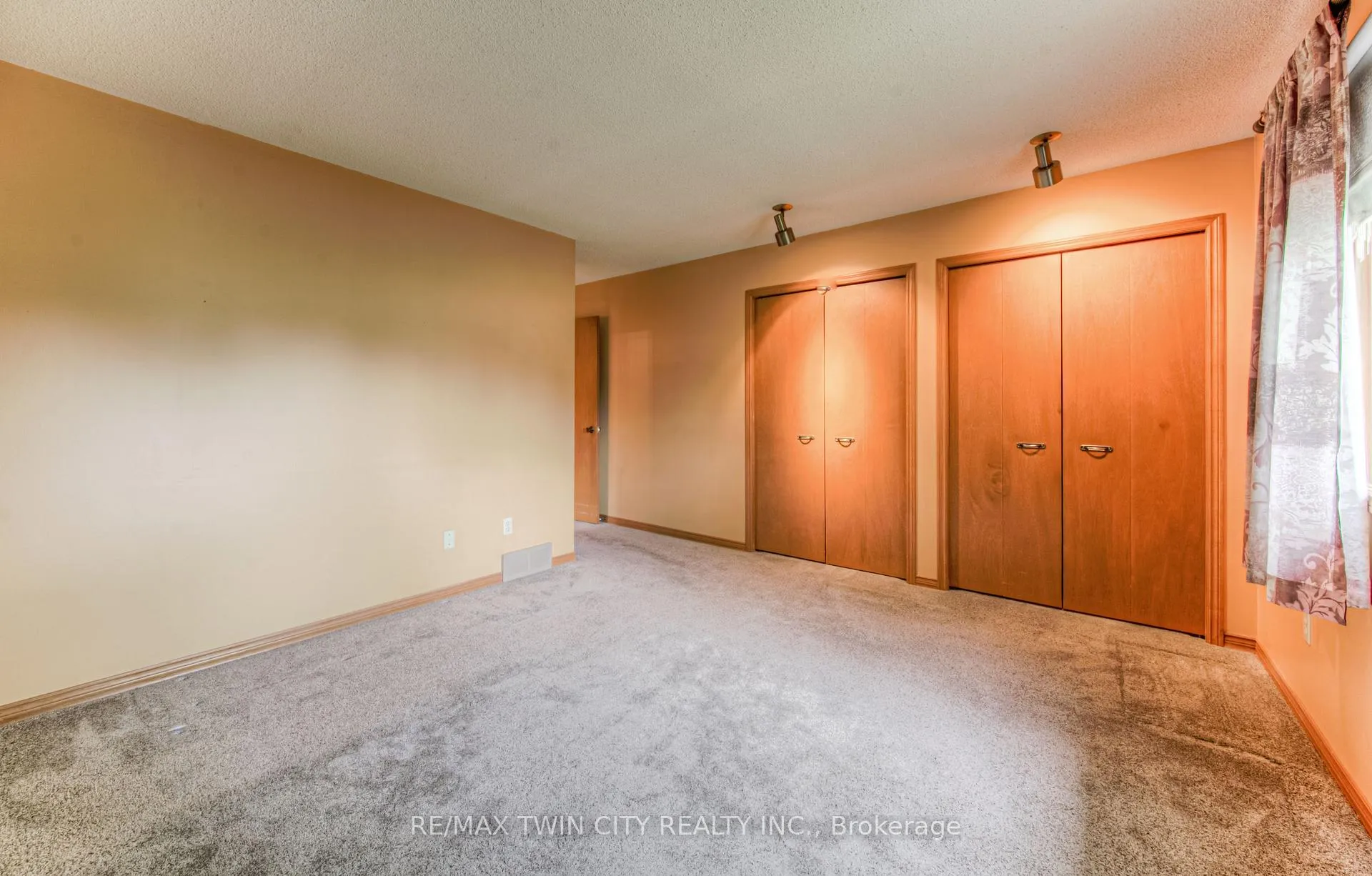 Photo 19 of 17 Pintail Drive, Woolwich — HOMEH