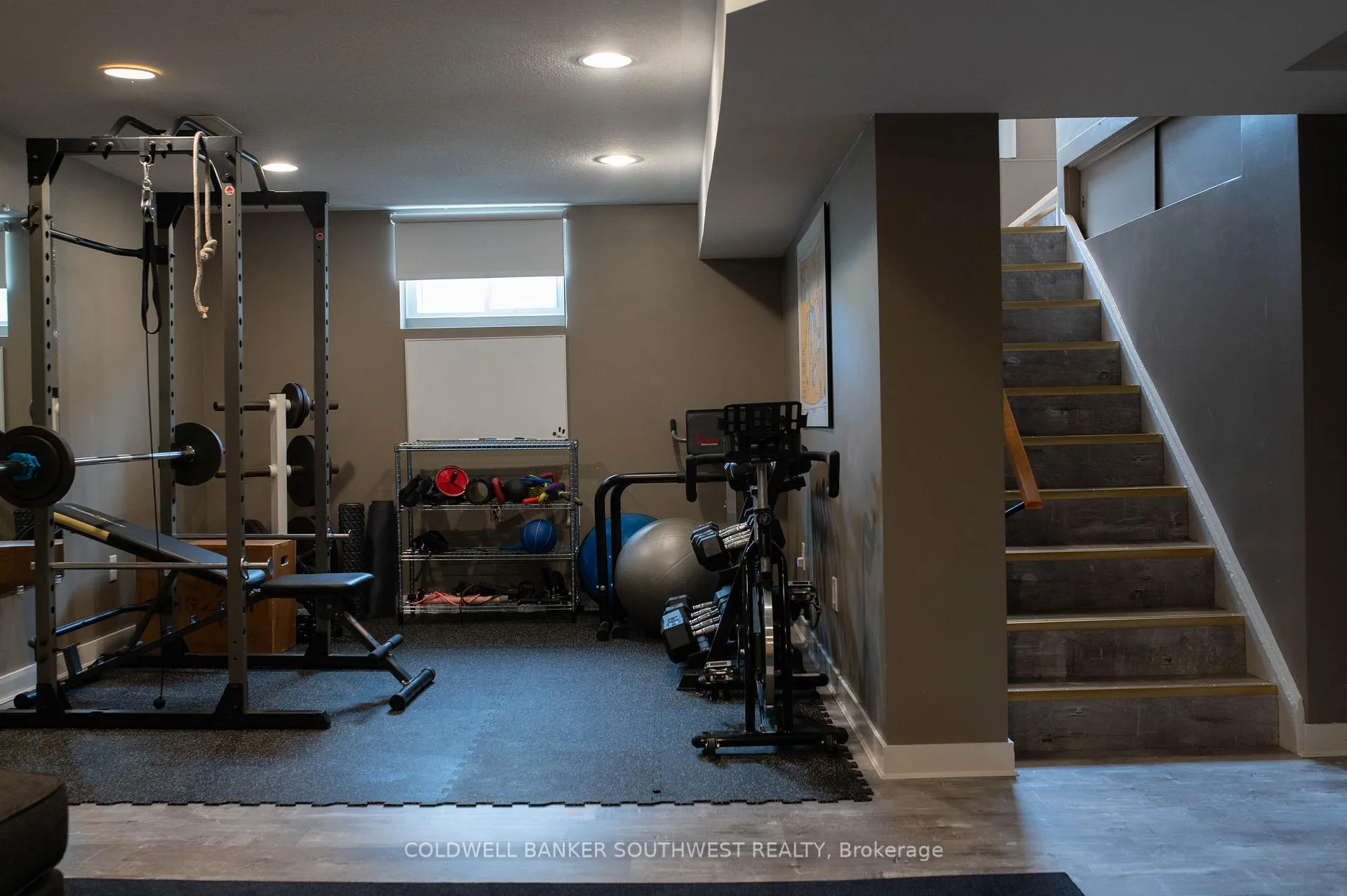 Photo 37 of 948 Kemsley Drive, Sarnia — HOMEH