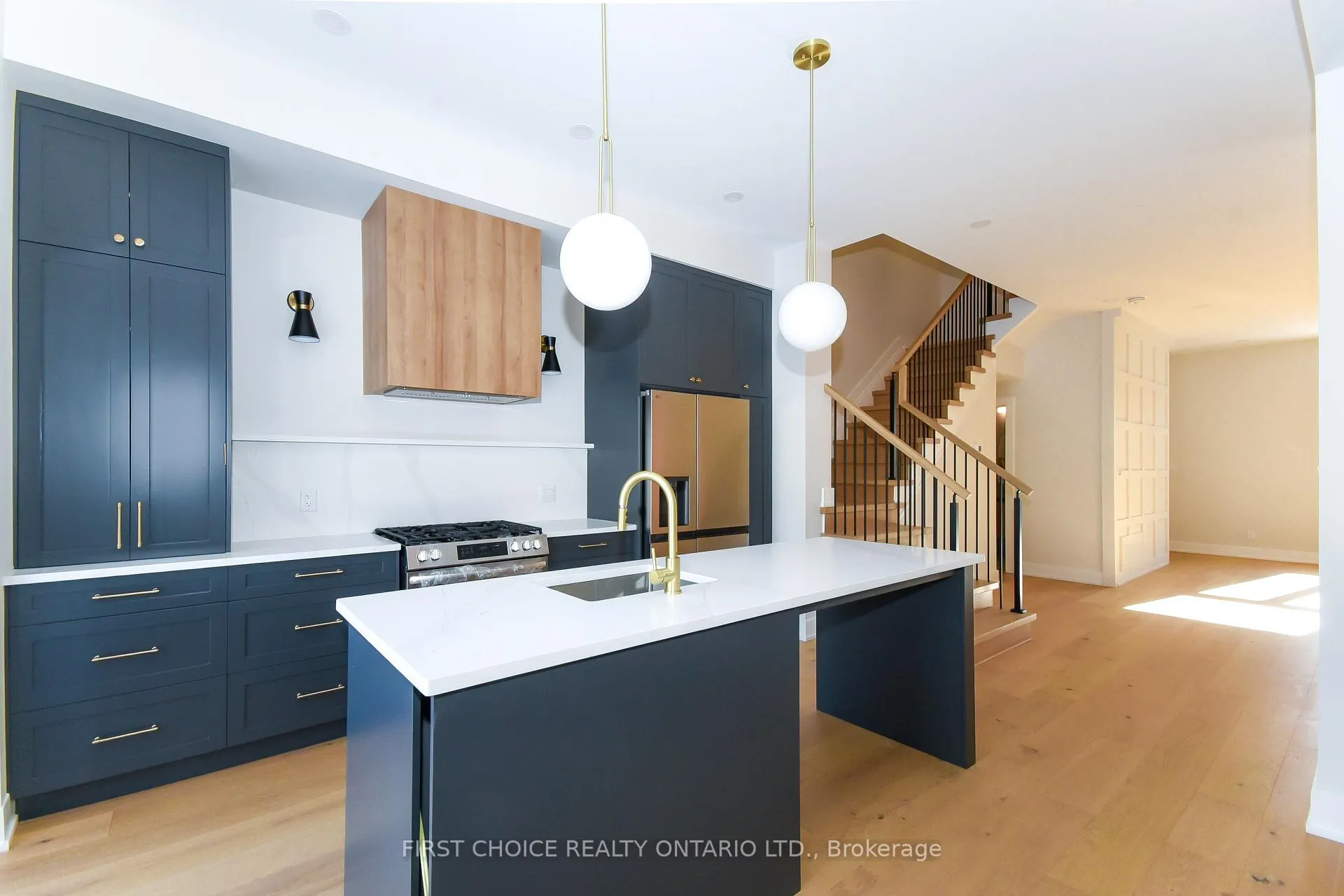 Photo 8 of 29 Third Avenue, Ottawa, Glebe — HOMEH
