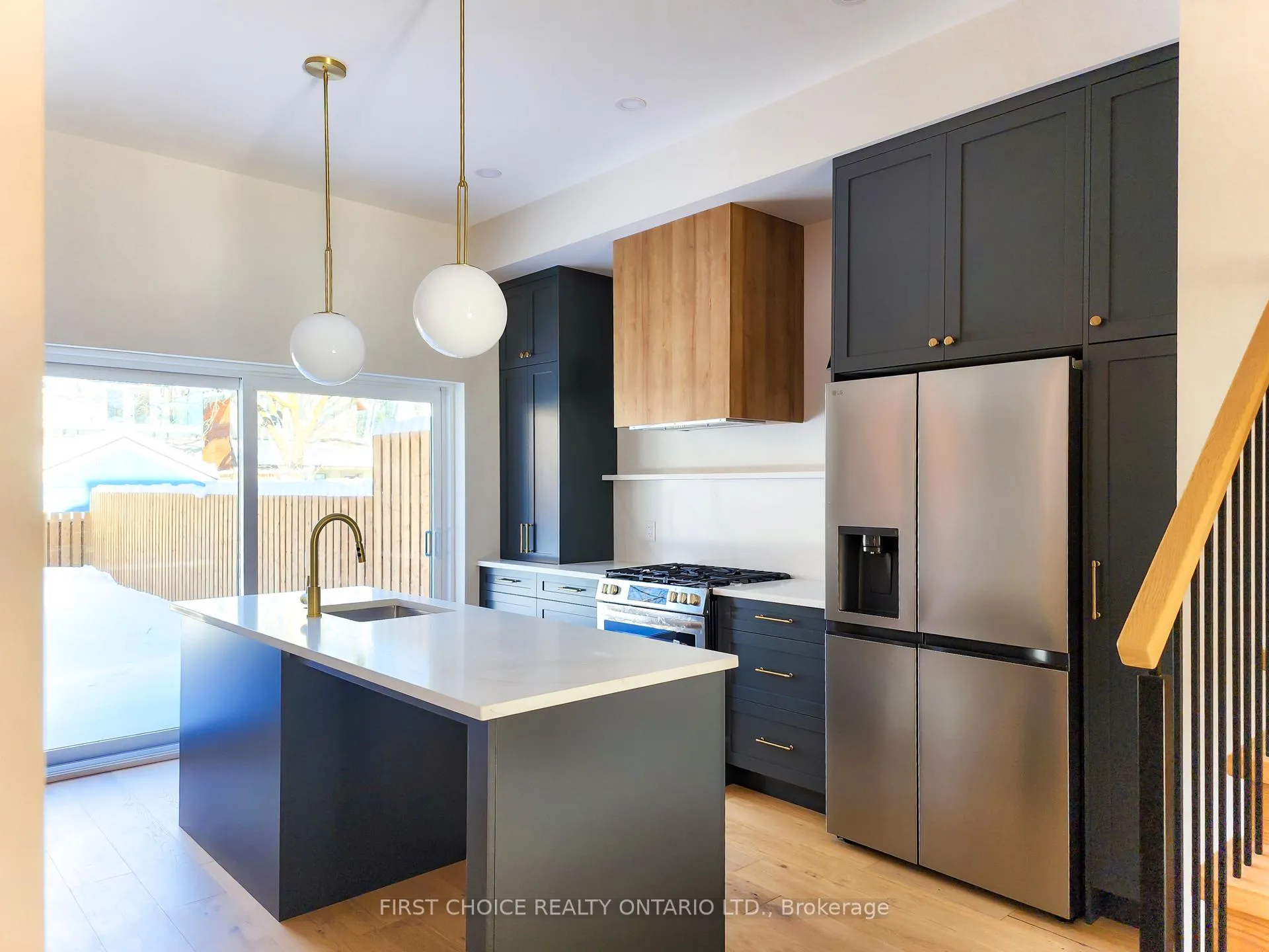 Photo 9 of 29 Third Avenue, Ottawa, Glebe — HOMEH