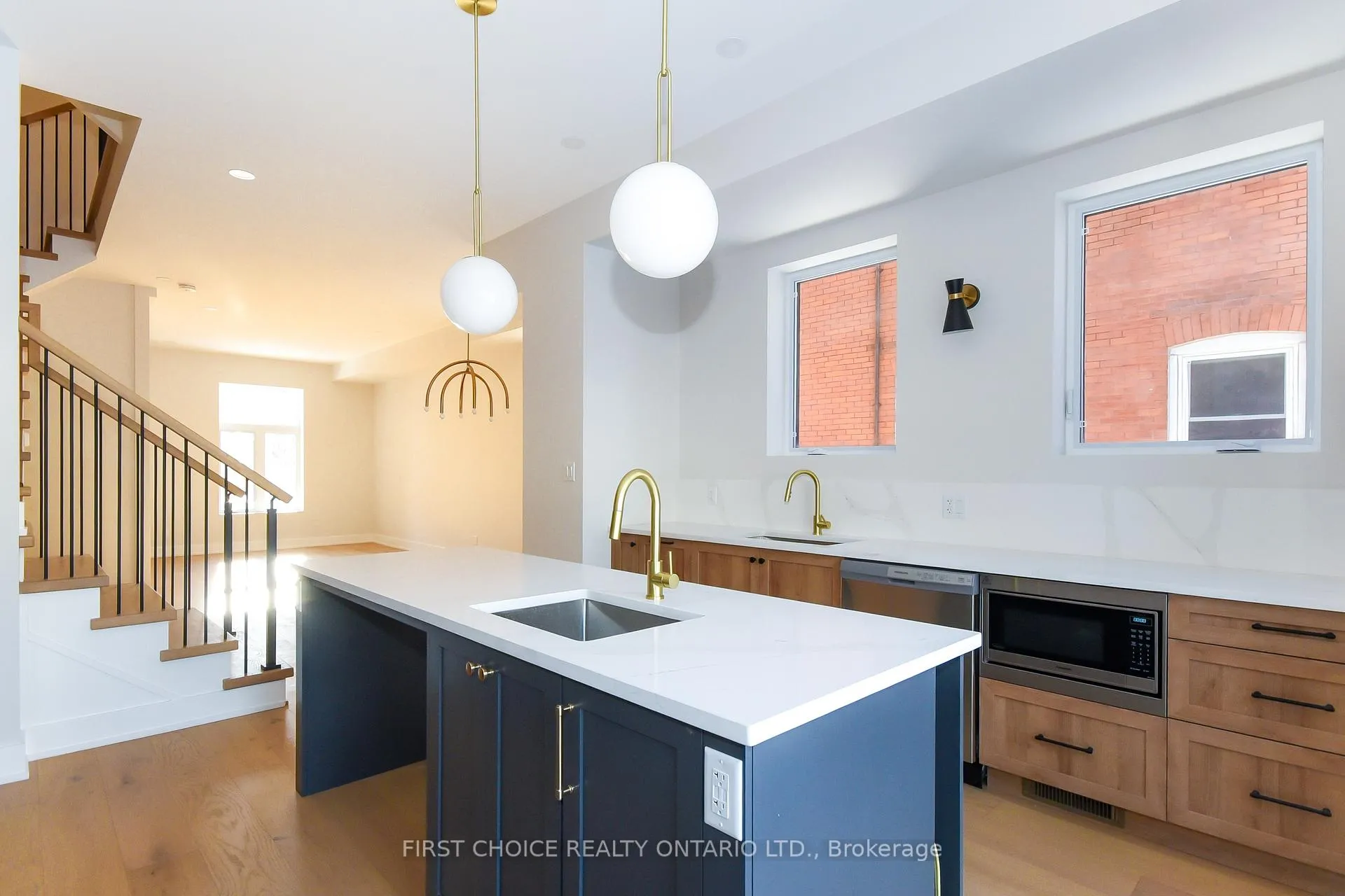Photo 10 of 29 Third Avenue, Ottawa, Glebe — HOMEH
