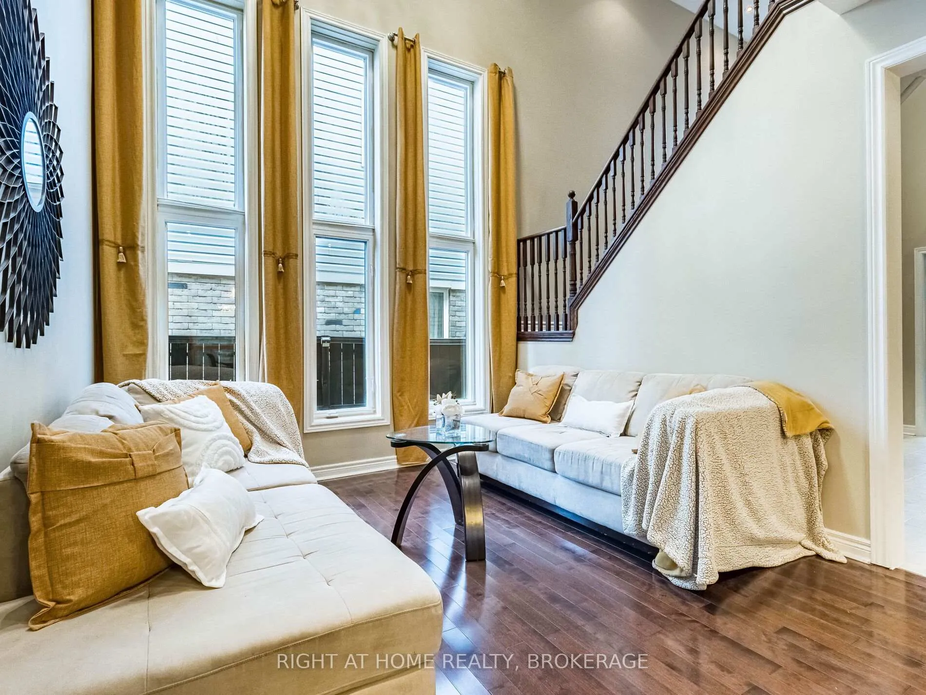 Photo 8 of 1084 Holdsworth Crescent, Milton, Coates — HOMEH