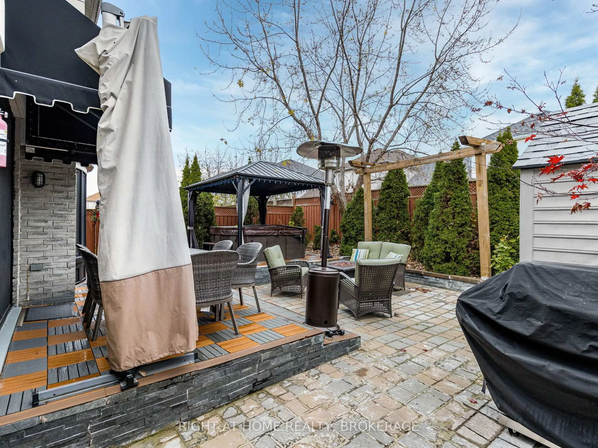 Photo 38 of 1084 Holdsworth Crescent, Milton, Coates — HOMEH