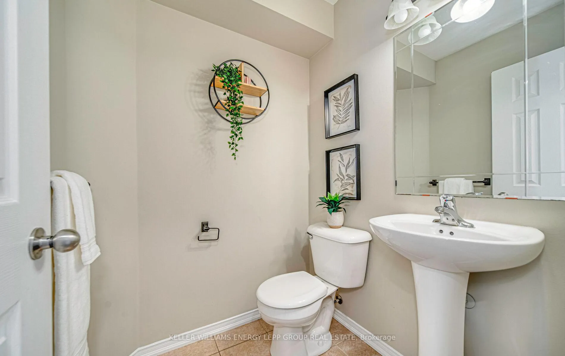 Photo 6 of 2 Arbuckle Way, Whitby, Blue Grass Meadows — HOMEH