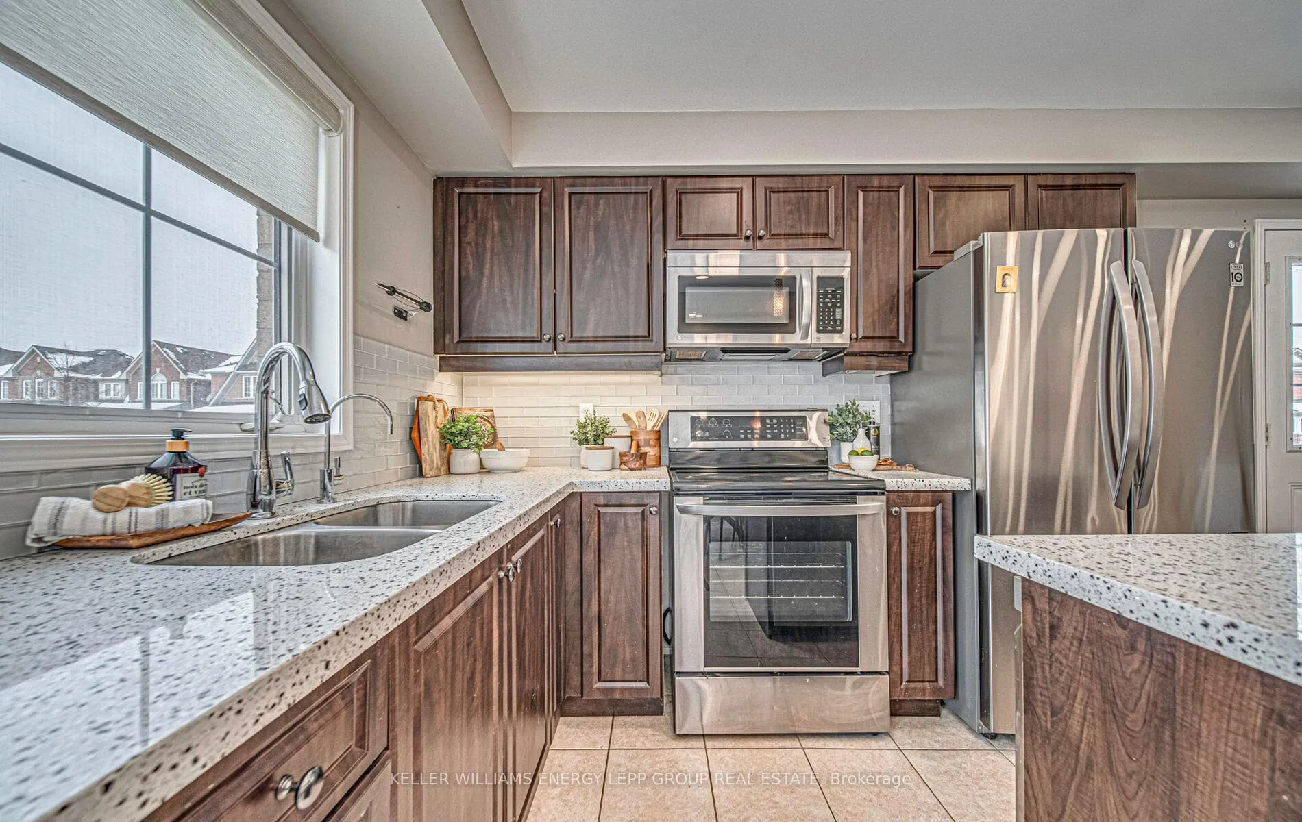 Photo 10 of 2 Arbuckle Way, Whitby, Blue Grass Meadows — HOMEH