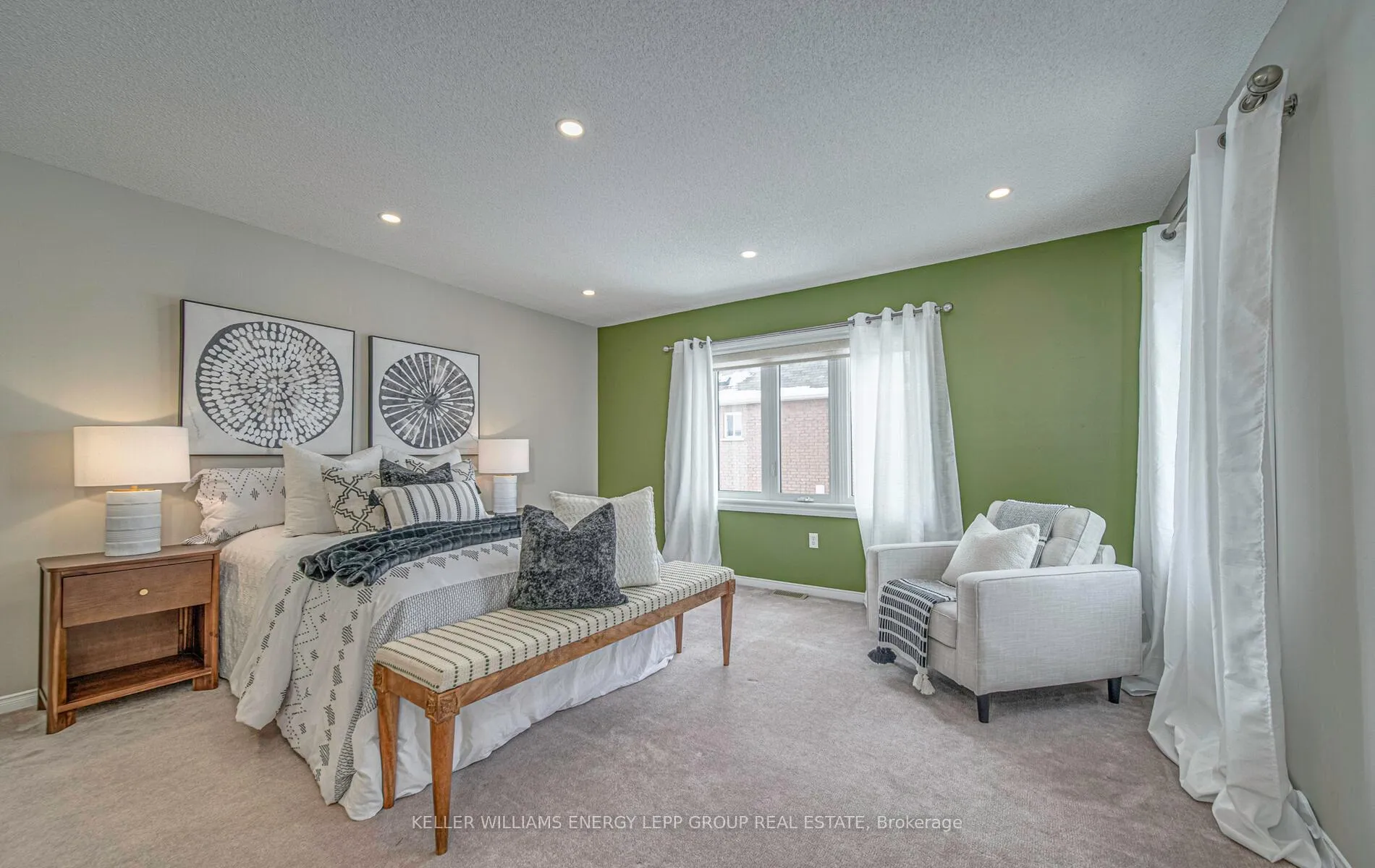 Photo 13 of 2 Arbuckle Way, Whitby, Blue Grass Meadows — HOMEH