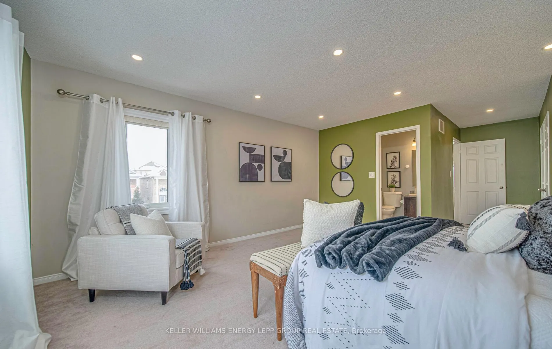 Photo 14 of 2 Arbuckle Way, Whitby, Blue Grass Meadows — HOMEH