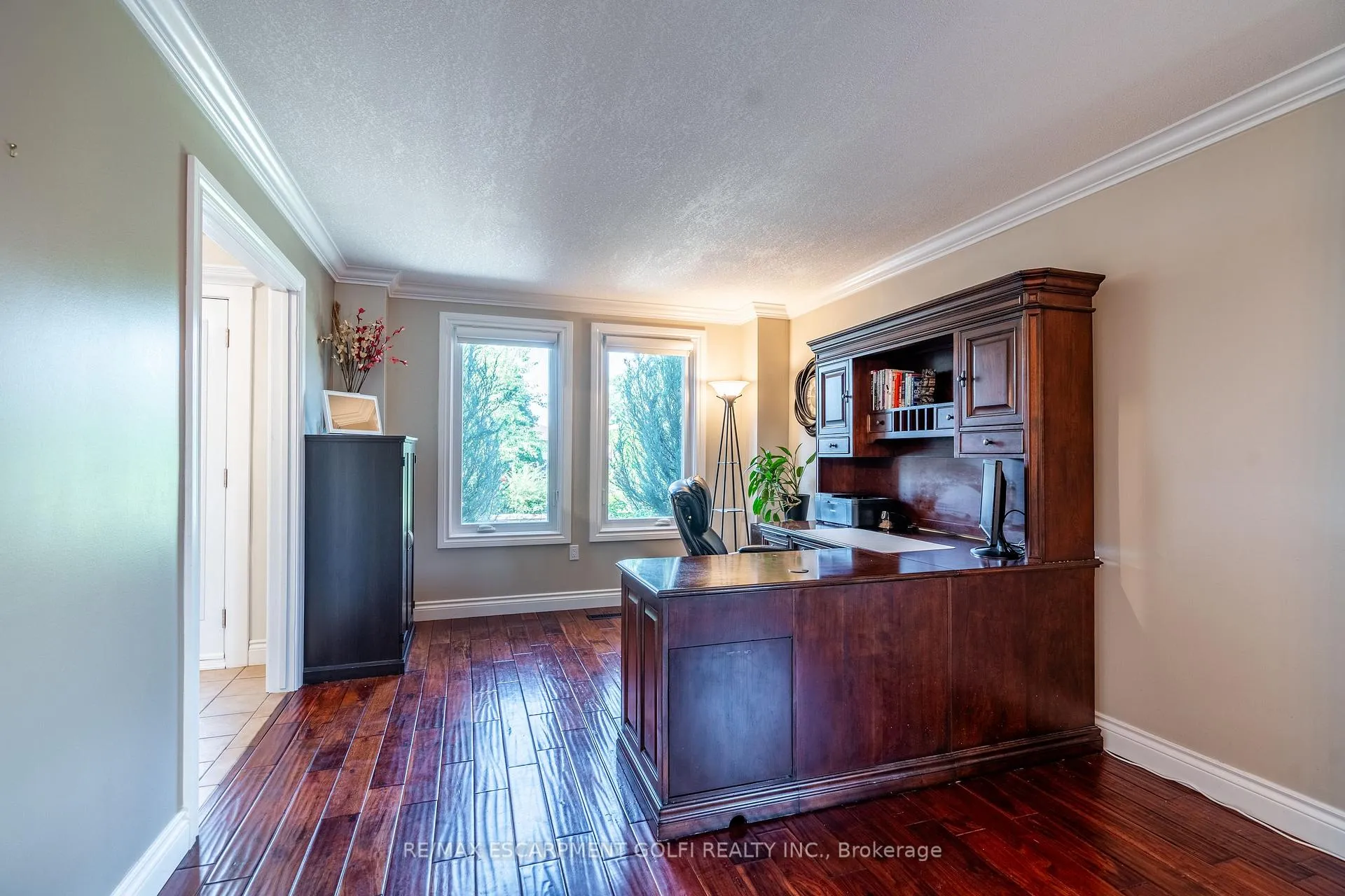 Photo 8 of 41 Hearthside Crescent, Hamilton, Stoney Creek — HOMEH