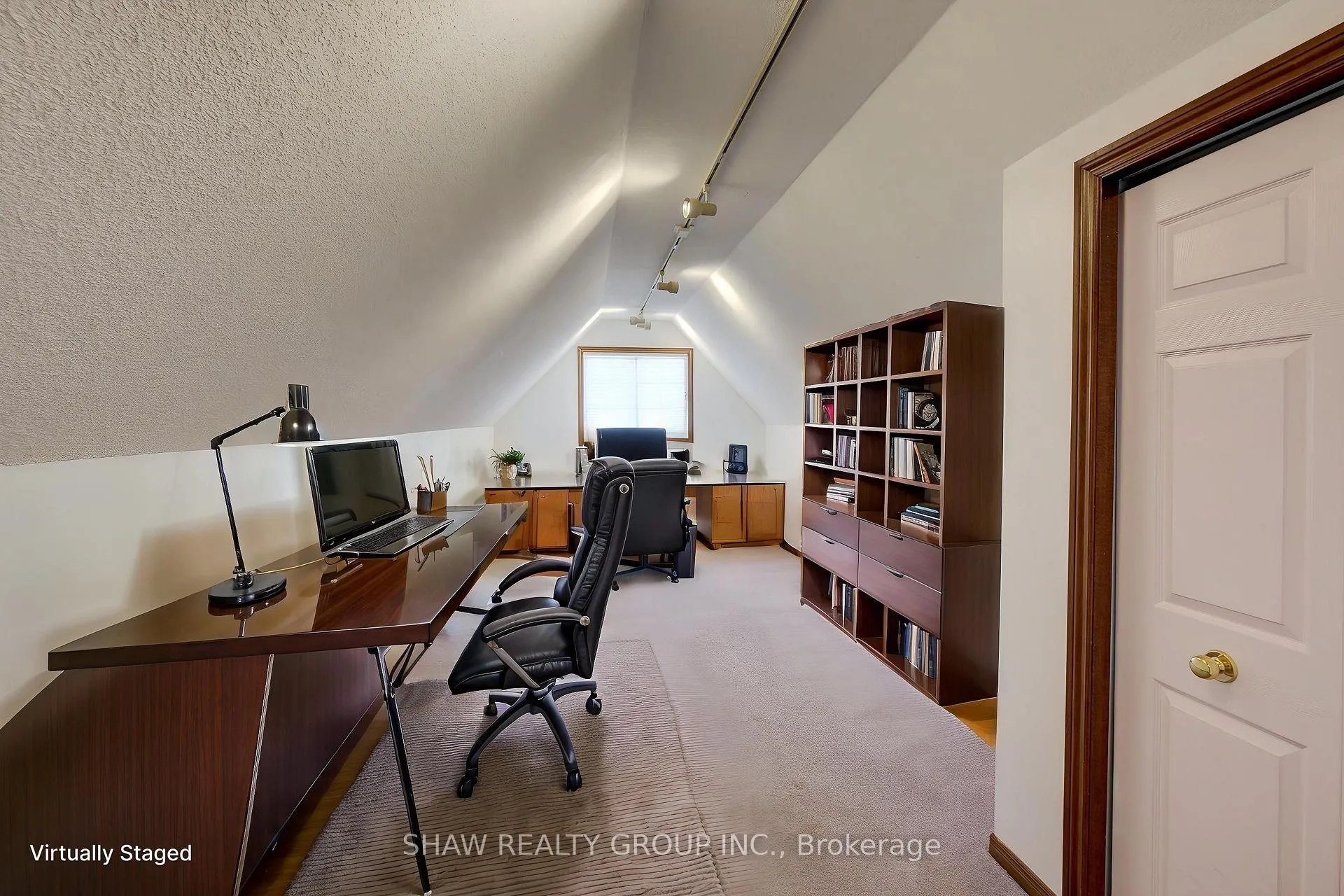 Photo 5 of 115 Nathan Court, Cambridge — HOMEH