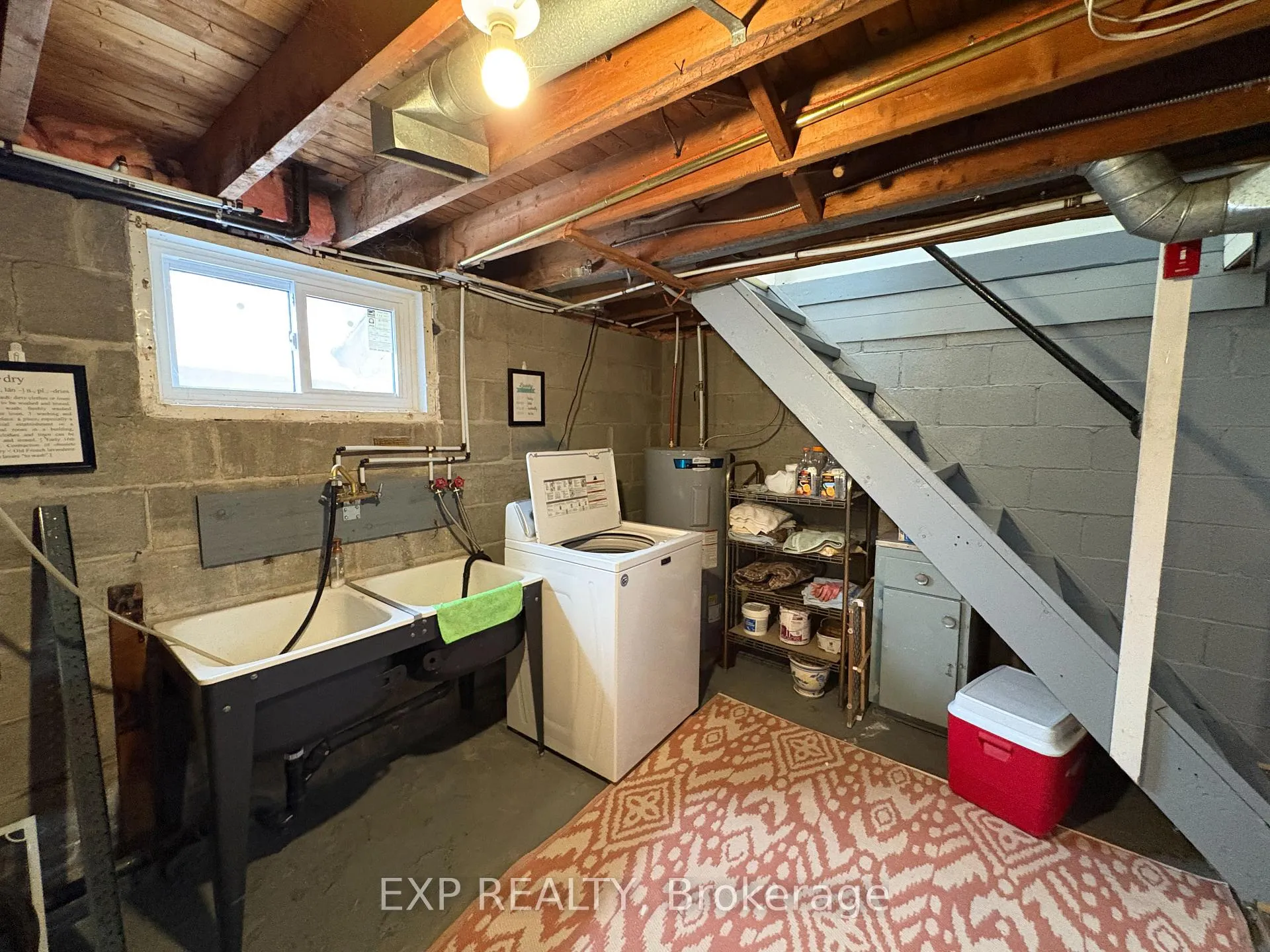 Photo 16 of 212 Thomas Street W, Greater Napanee — HOMEH