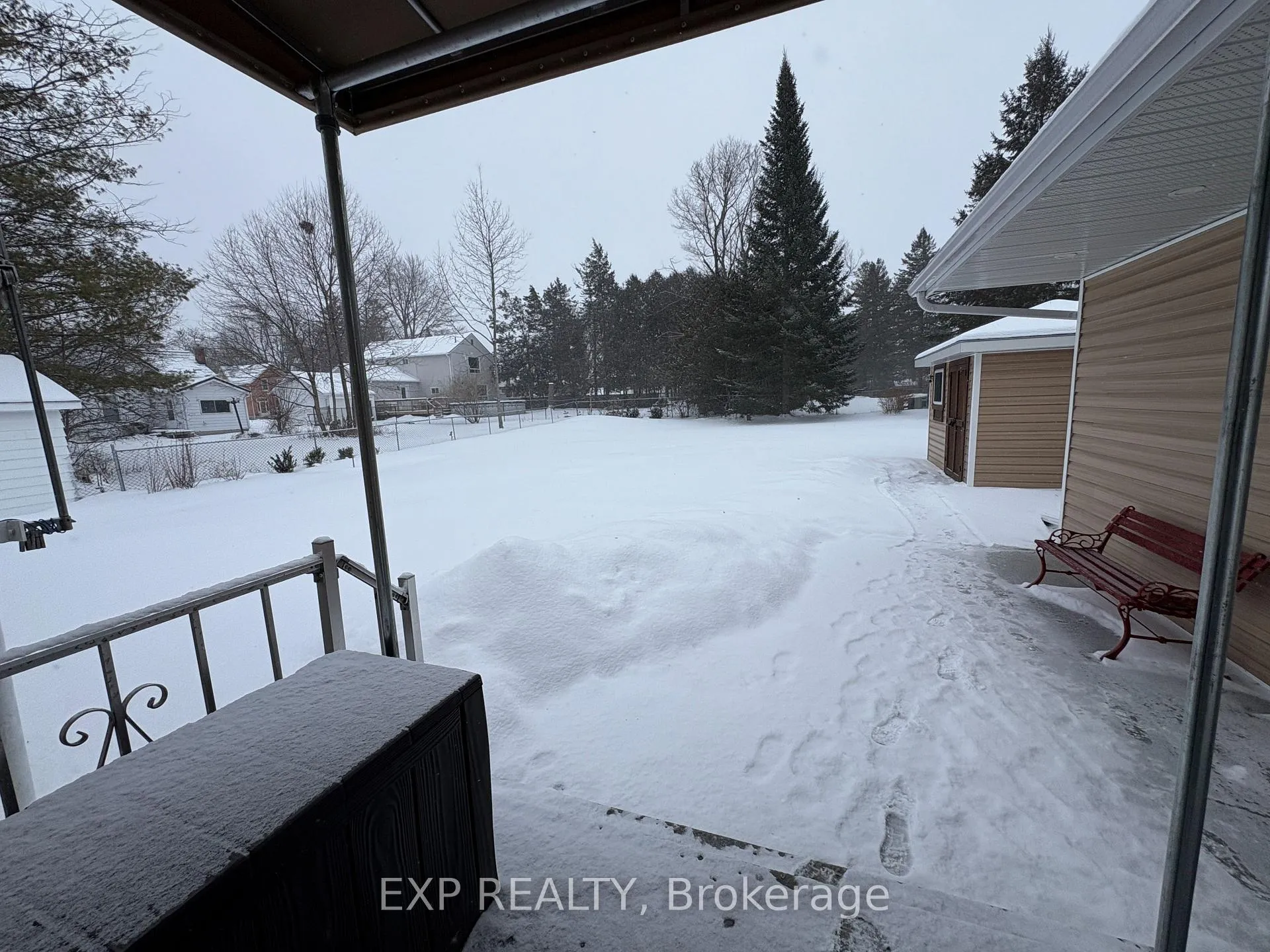Photo 17 of 212 Thomas Street W, Greater Napanee — HOMEH