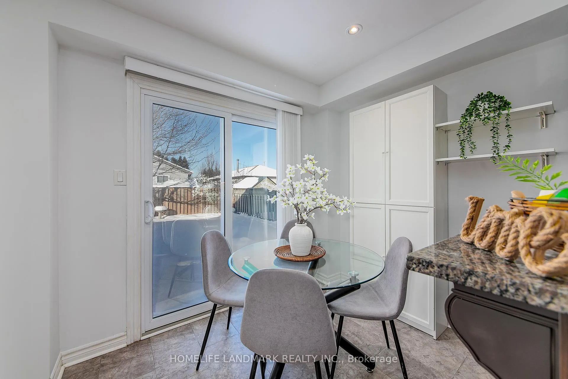 Photo 12 of 34 Quance Street, Barrie, Holly — HOMEH