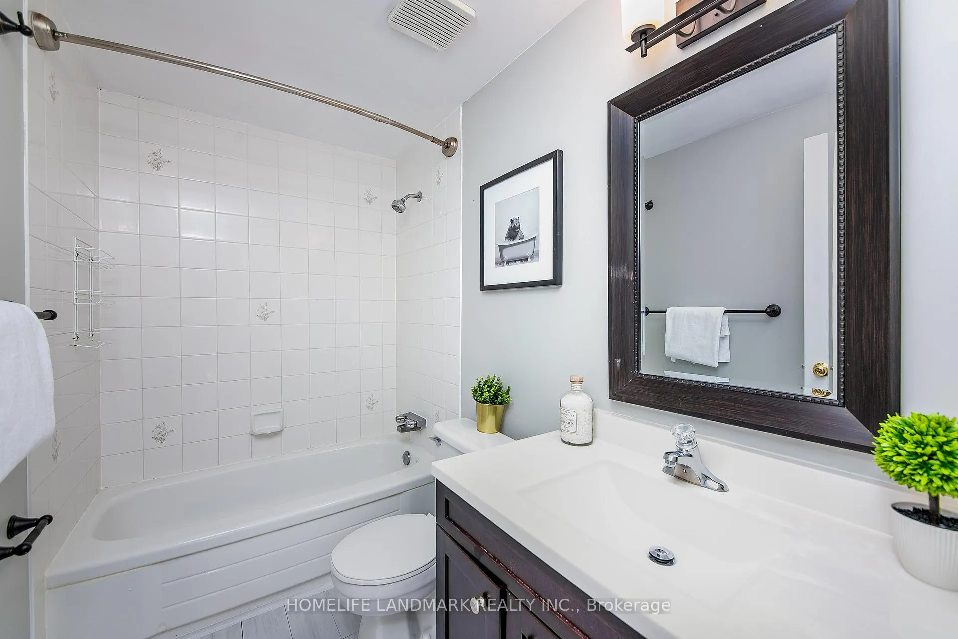 Photo 24 of 34 Quance Street, Barrie, Holly — HOMEH