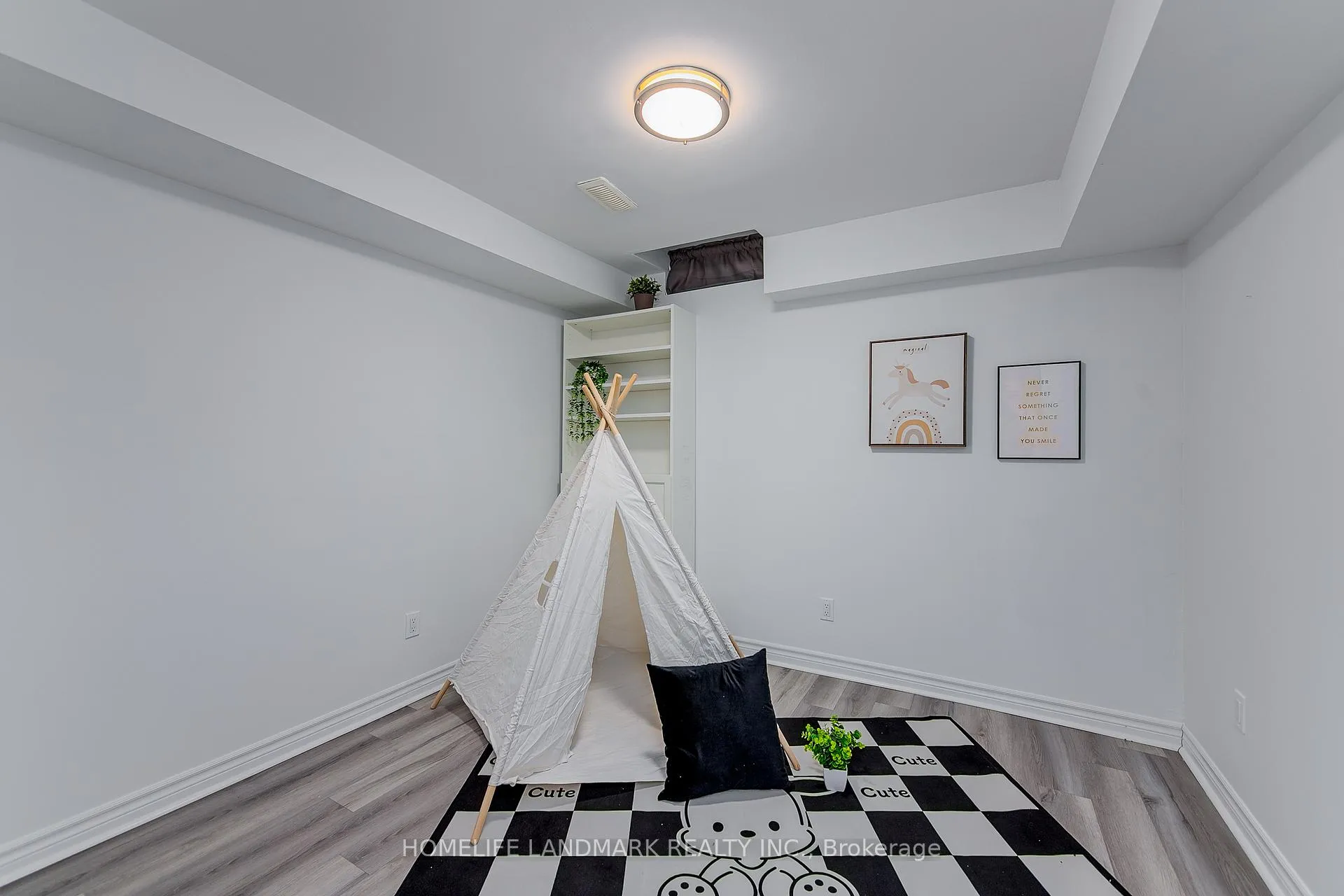 Photo 34 of 34 Quance Street, Barrie, Holly — HOMEH