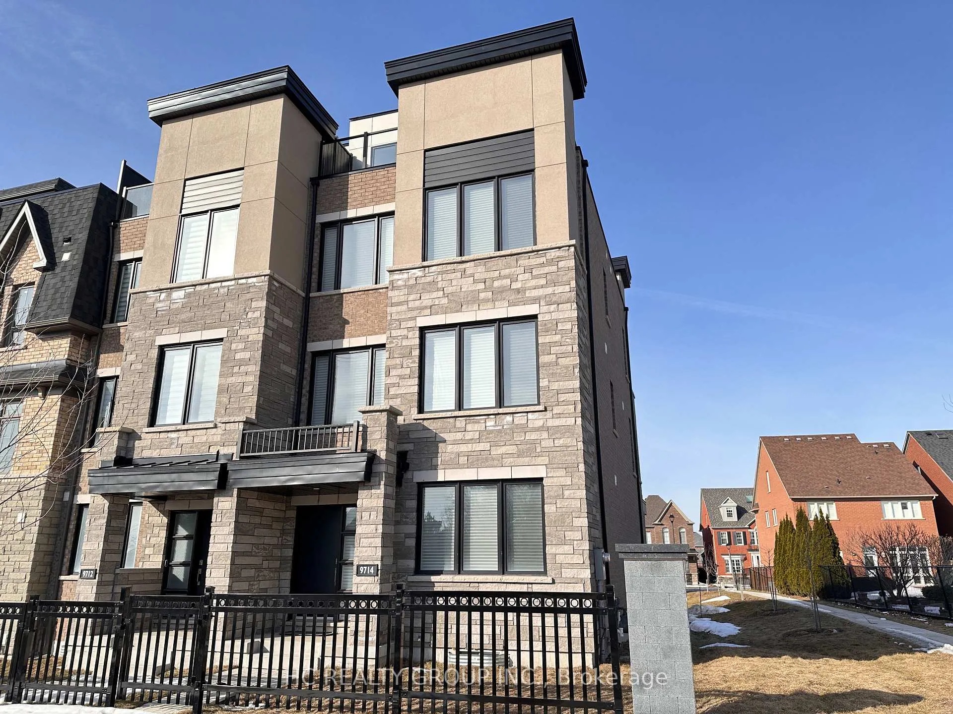 Photo 3 of 9714 Kennedy Road, Markham, Angus Glen — HOMEH