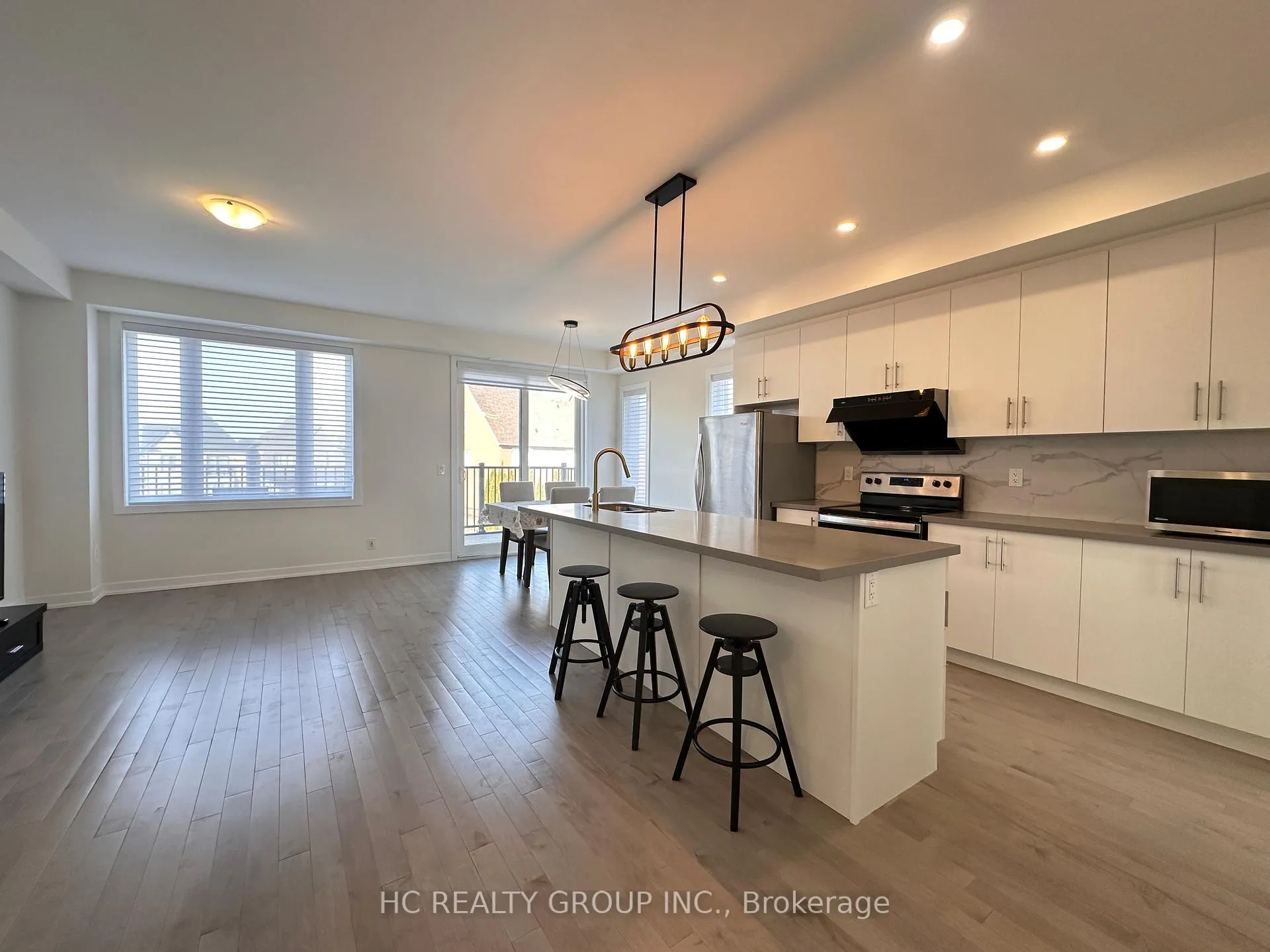 Photo 5 of 9714 Kennedy Road, Markham, Angus Glen — HOMEH