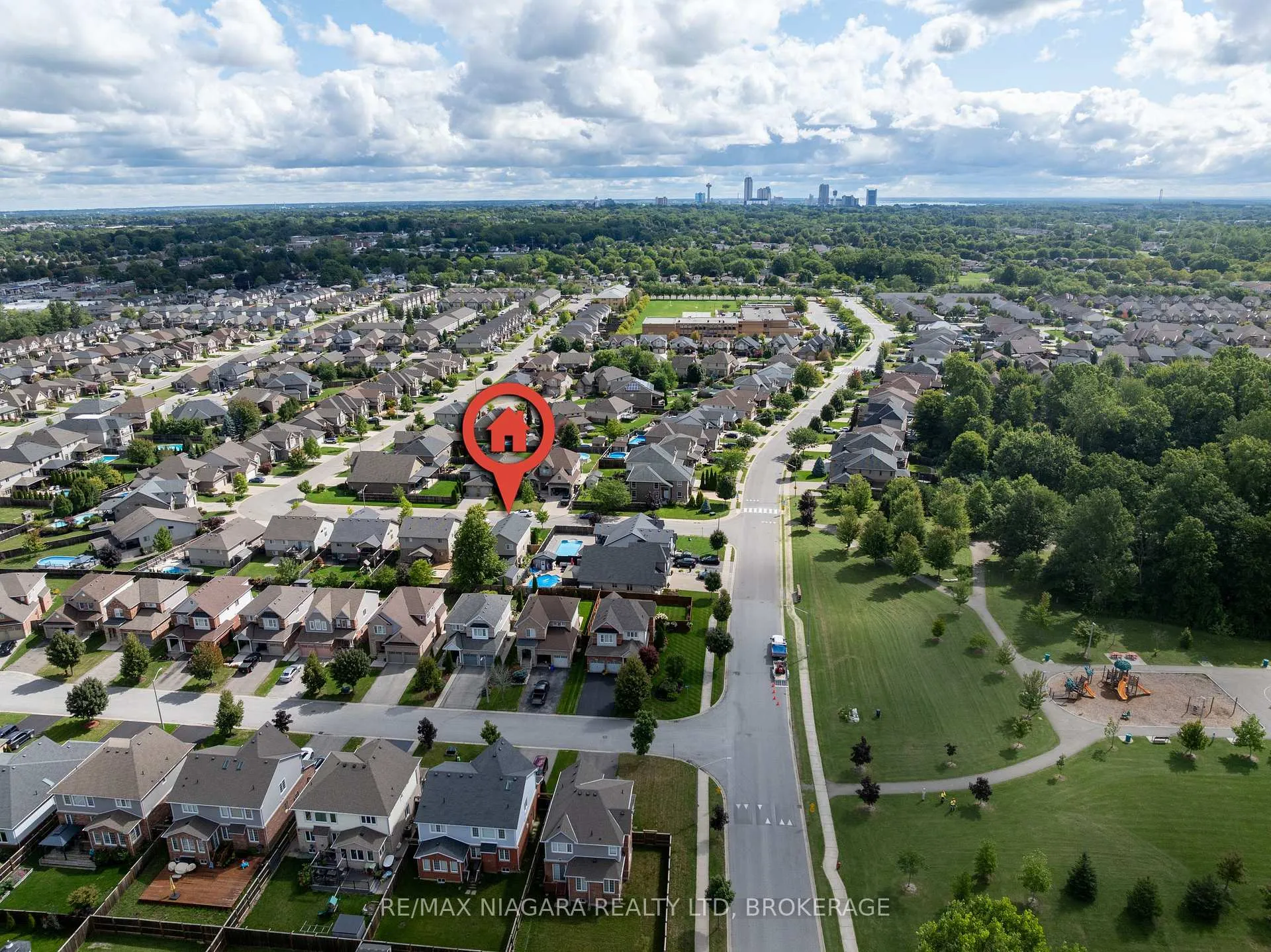 Photo 48 of 8725 Kelsey Crescent, Niagara Falls, Forestview — HOMEH