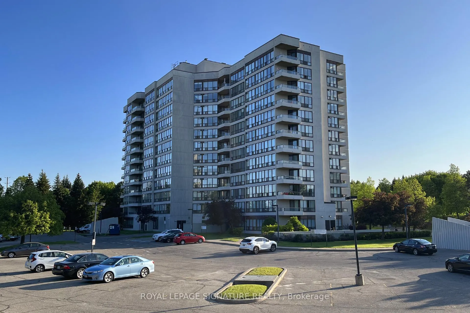 Front of Unit 1103, 10 Laurelcrest Street