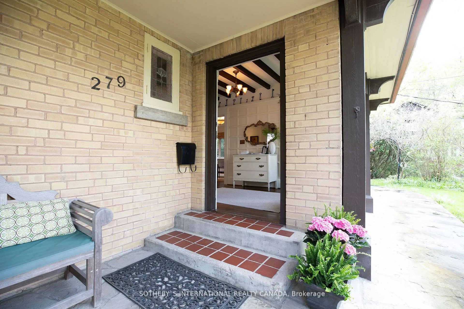 Photo 11 of 279 Blythwood Road, Toronto, Mount Pleasant East — HOMEH