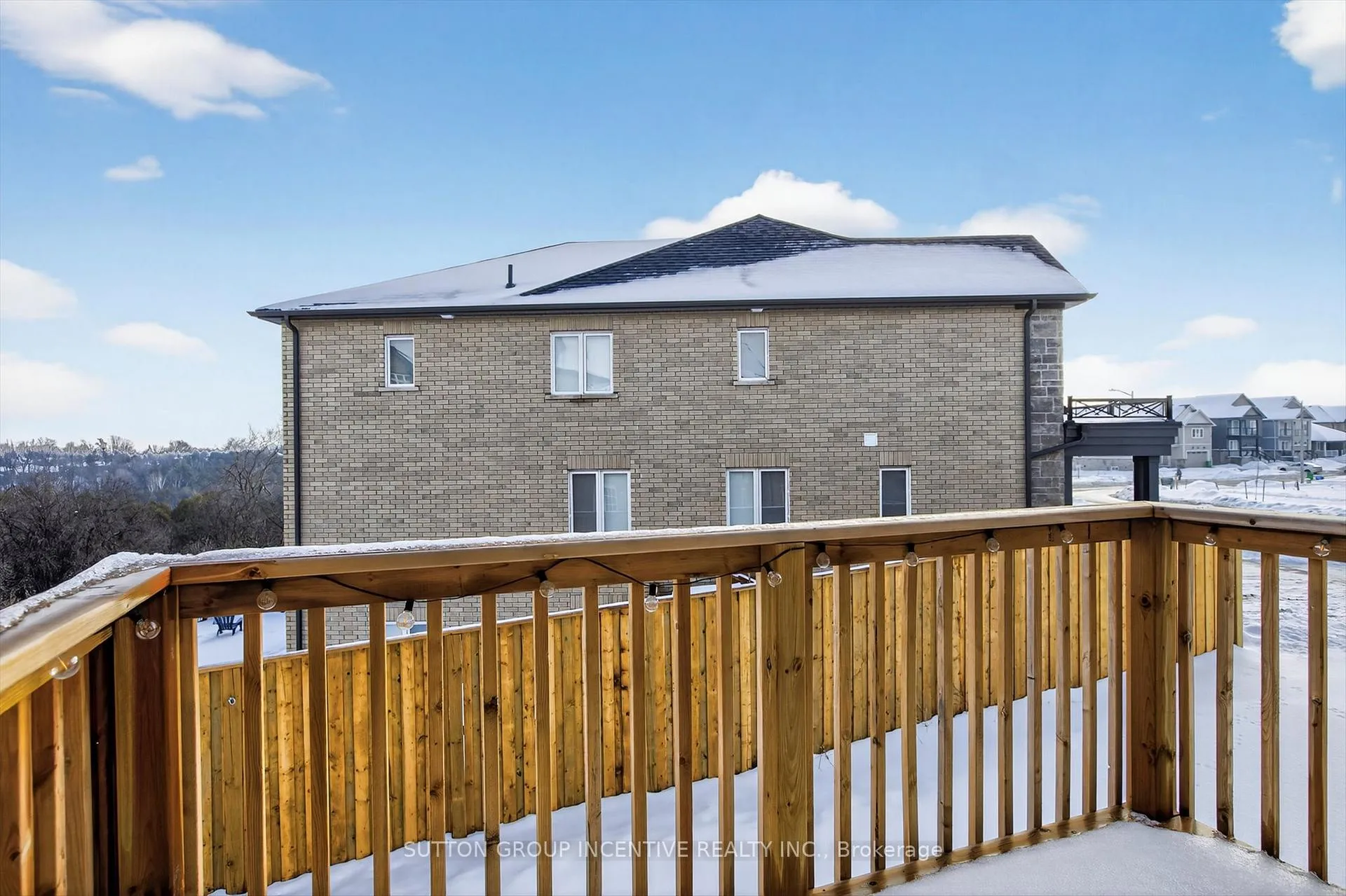 Photo 16 of 670 Lemay Grove, Peterborough, Monaghan Ward 2 — HOMEH