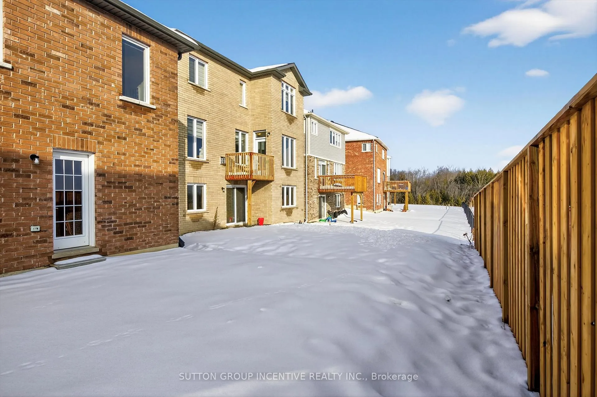 Photo 37 of 670 Lemay Grove, Peterborough, Monaghan Ward 2 — HOMEH