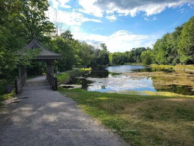 Photo 46 of 670 Lemay Grove, Peterborough, Monaghan Ward 2 — HOMEH