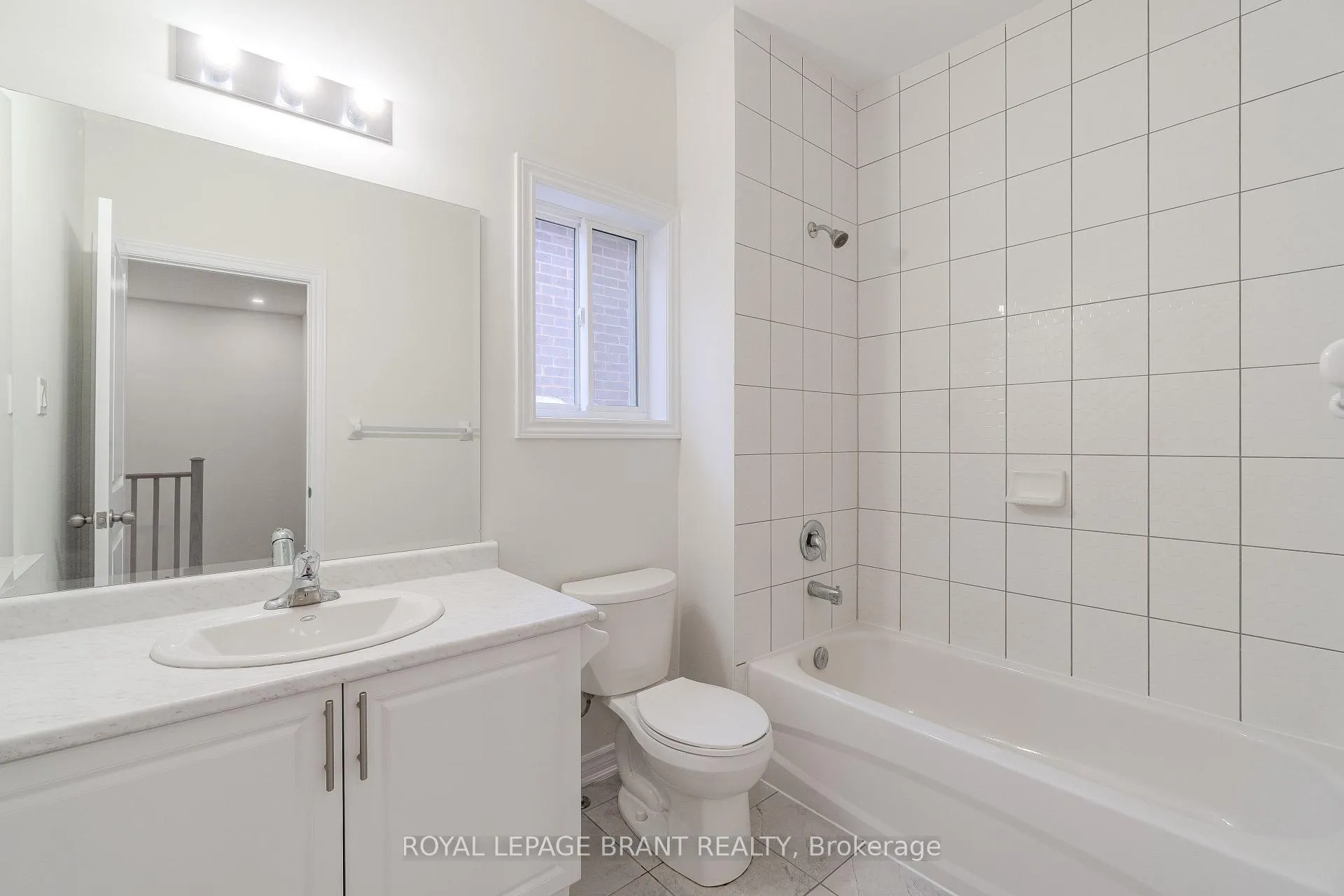 Photo 15 of 38 Hutchison Road, Guelph, Kortright East — HOMEH