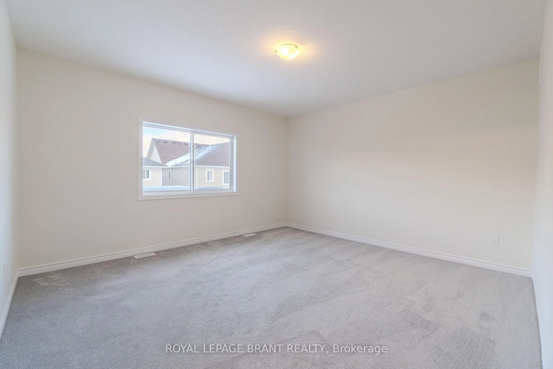 Photo 24 of 38 Hutchison Road, Guelph, Kortright East — HOMEH