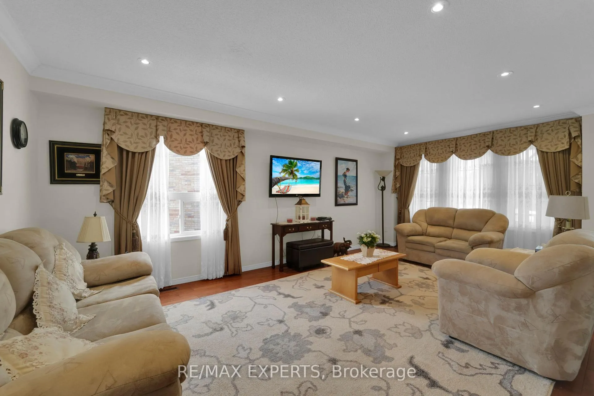 Photo 9 of 26 Sawston Circle, Brampton, Fletcher's Meadow — HOMEH