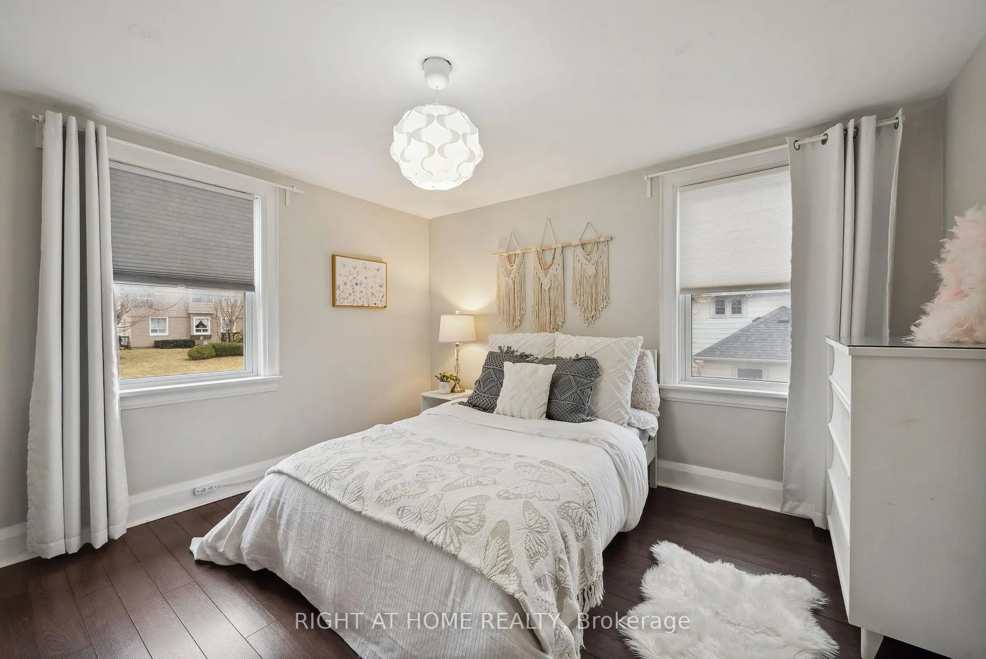 Photo 22 of 103 Liberty Street N, Clarington, Bowmanville — HOMEH