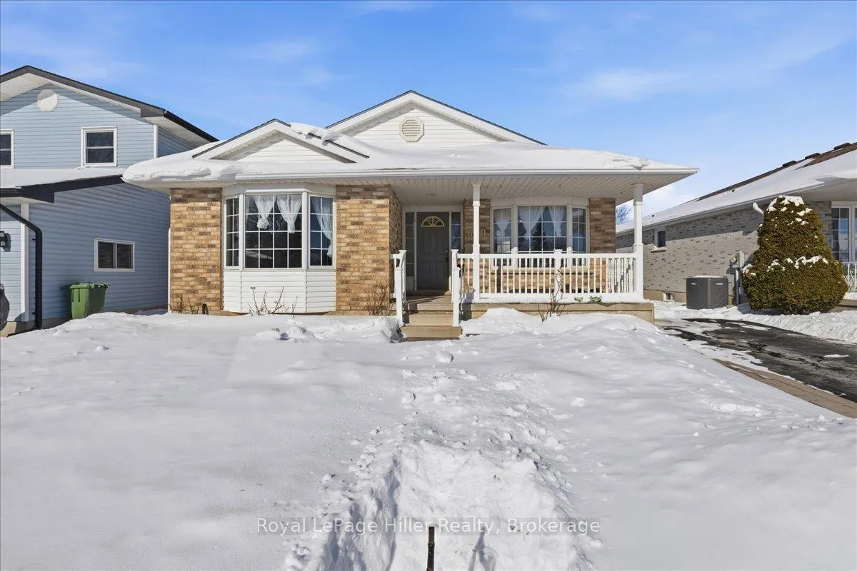 Photo 3 of 639 Highview Drive S, St. Thomas — HOMEH