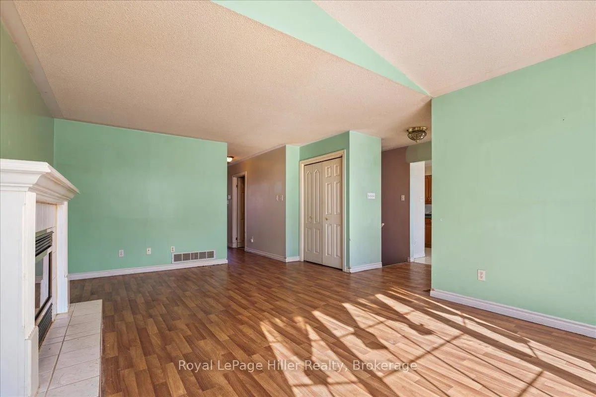 Photo 12 of 639 Highview Drive S, St. Thomas — HOMEH