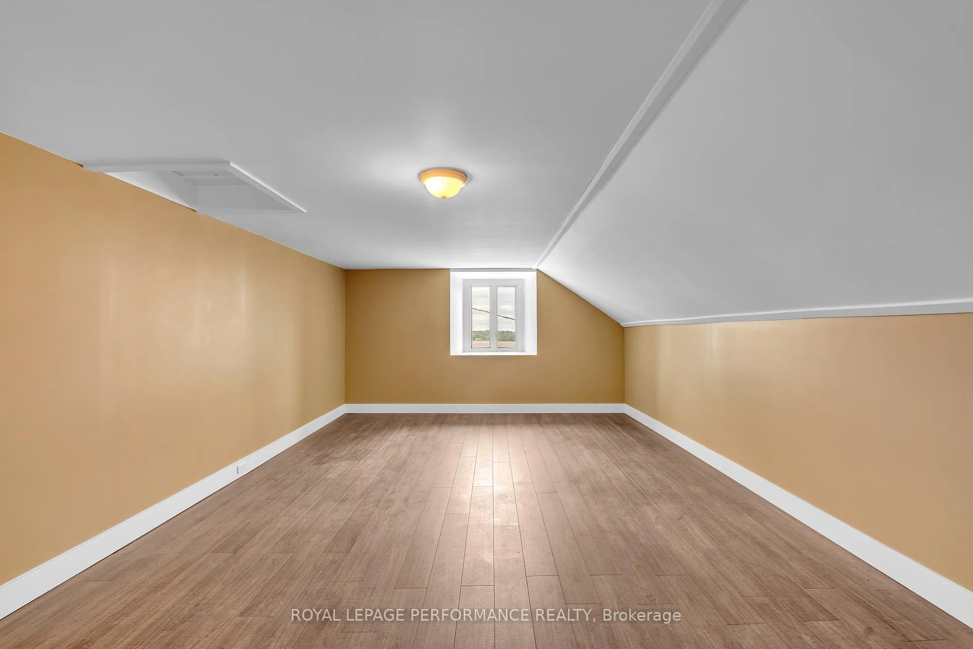Photo 18 of 1290 Ritchance Road, Champlain, Champlain Twp — HOMEH
