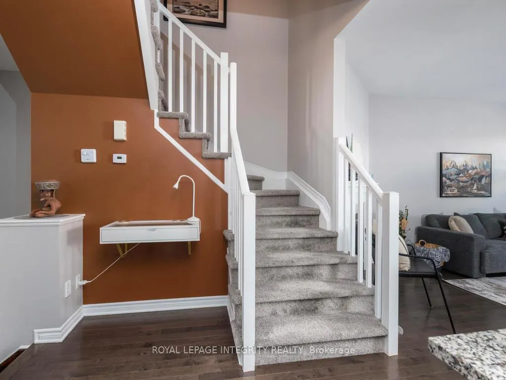 Photo 19 of 634 Cartographe Street, Ottawa, Camelot — HOMEH