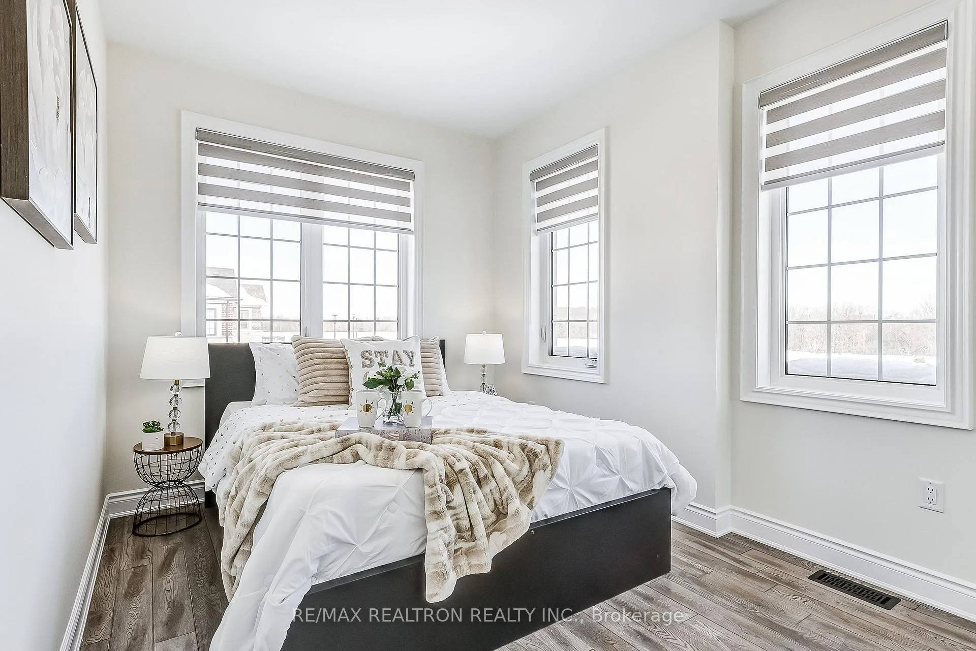 Photo 15 of 3288 Turnstone Boulevard, Pickering, Rural Pickering — HOMEH