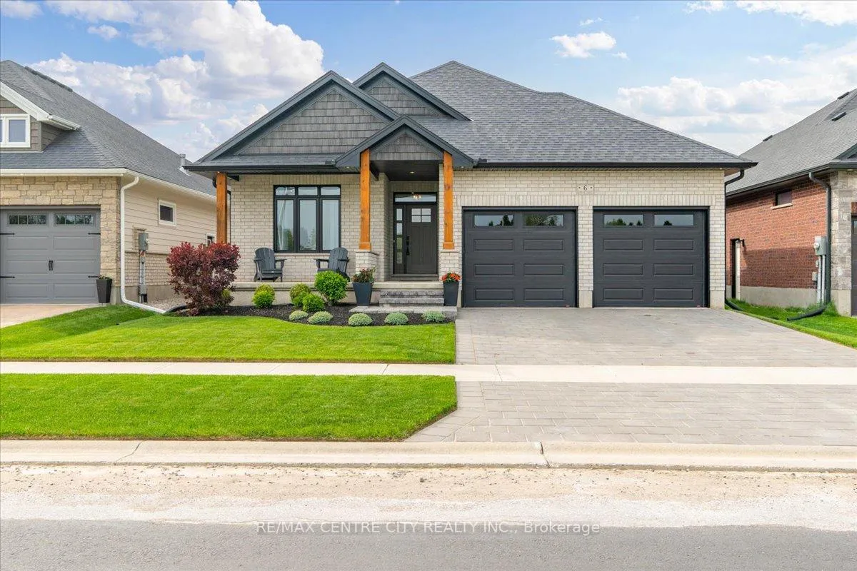 Front of 6 Elwood Street