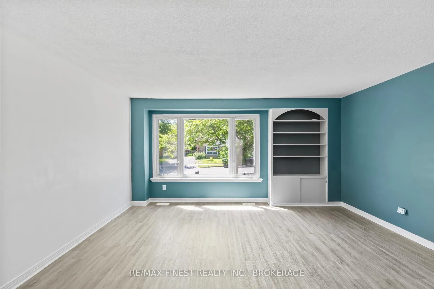 Photo 15 of 10 Calderwood Drive, Kingston, Central City West — HOMEH