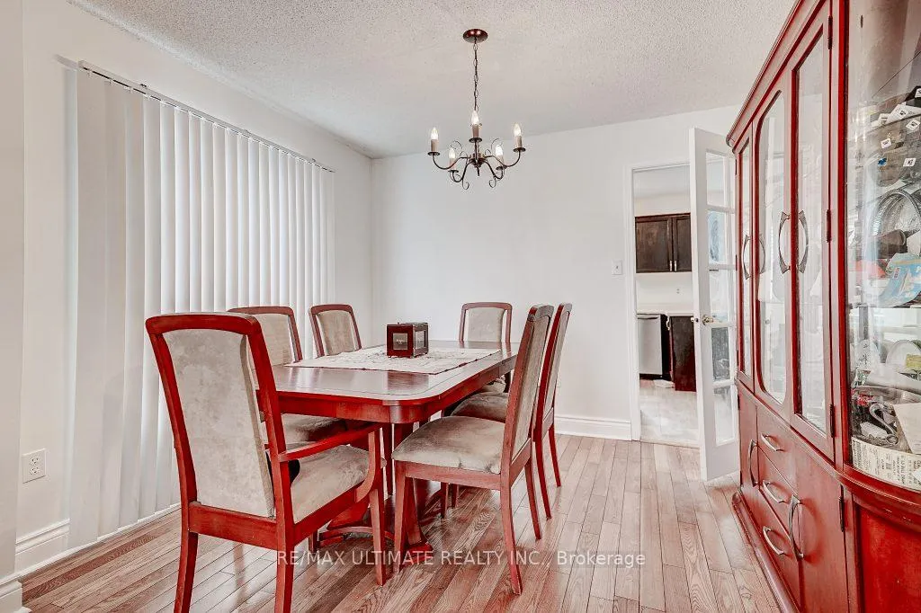 Photo 11 of 132 Mandrake Street, Ajax, Central — HOMEH
