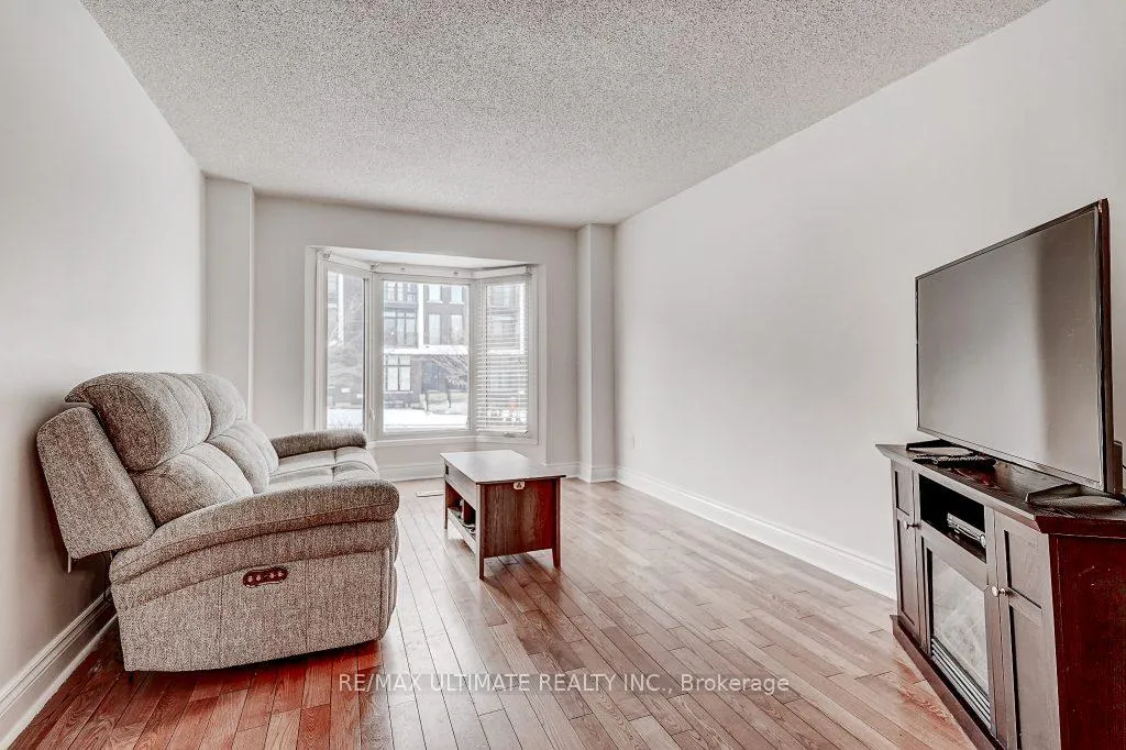 Photo 21 of 132 Mandrake Street, Ajax, Central — HOMEH