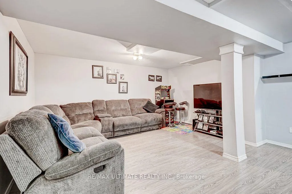 Photo 28 of 132 Mandrake Street, Ajax, Central — HOMEH