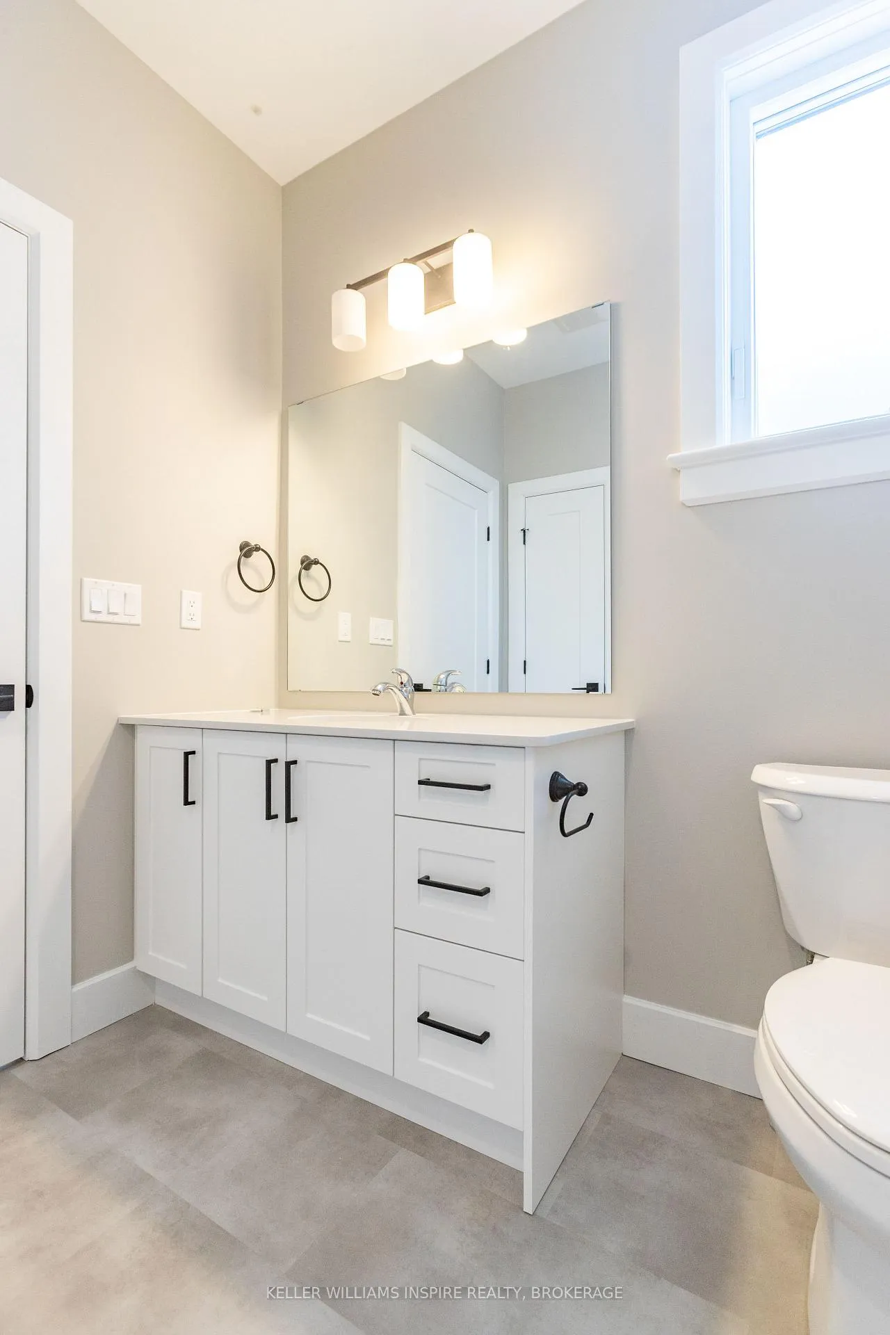 Photo 18 of 37 Dusenbury Drive, Loyalist, Odessa — HOMEH